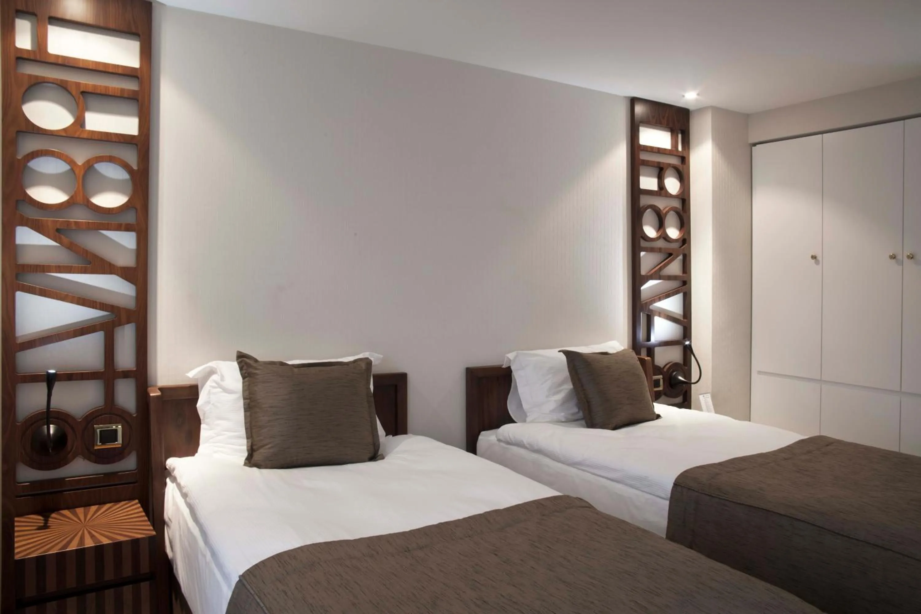 Bed in Victory Hotel & Spa Istanbul