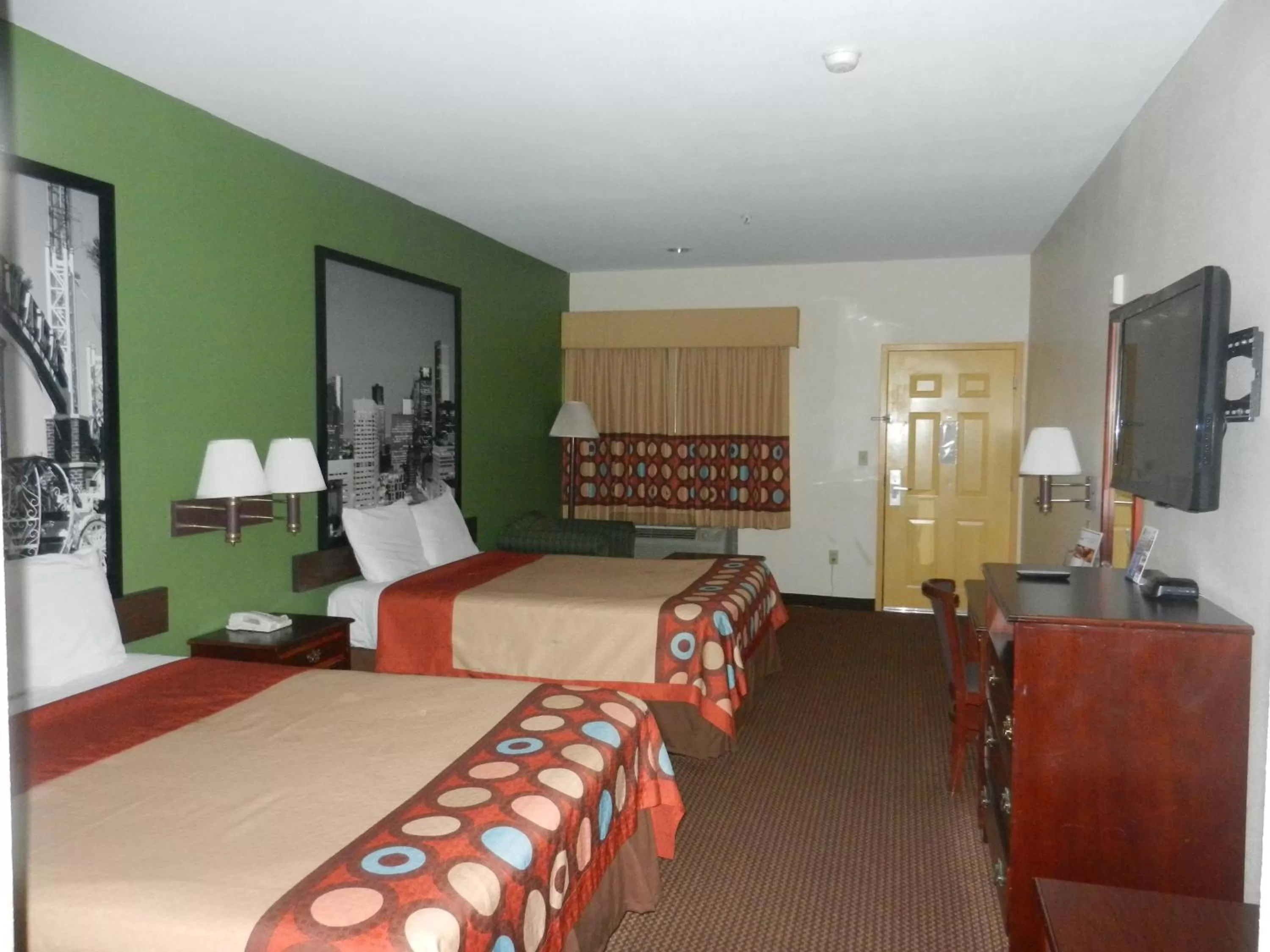 Bed in Super 8 by Wyndham Humble - Atascocita - FM 1960 I-69