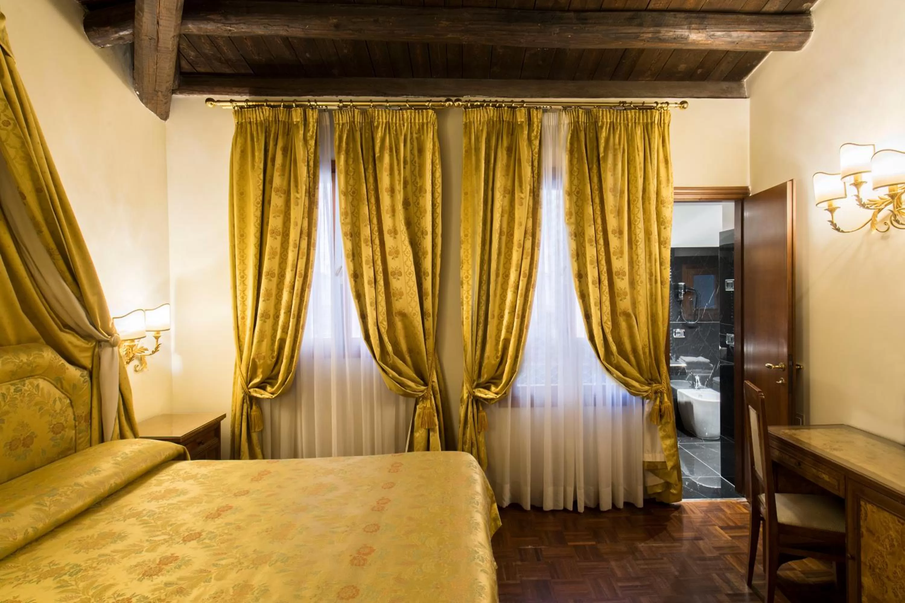 Bed in Hotel Campiello