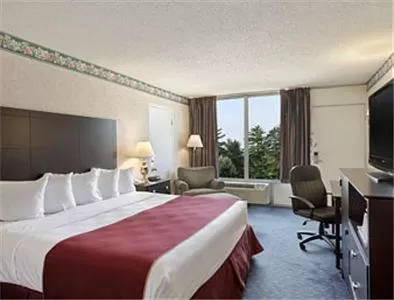 Photo of the whole room, Bed in Ramada by Wyndham Grayling Hotel & Conference Center