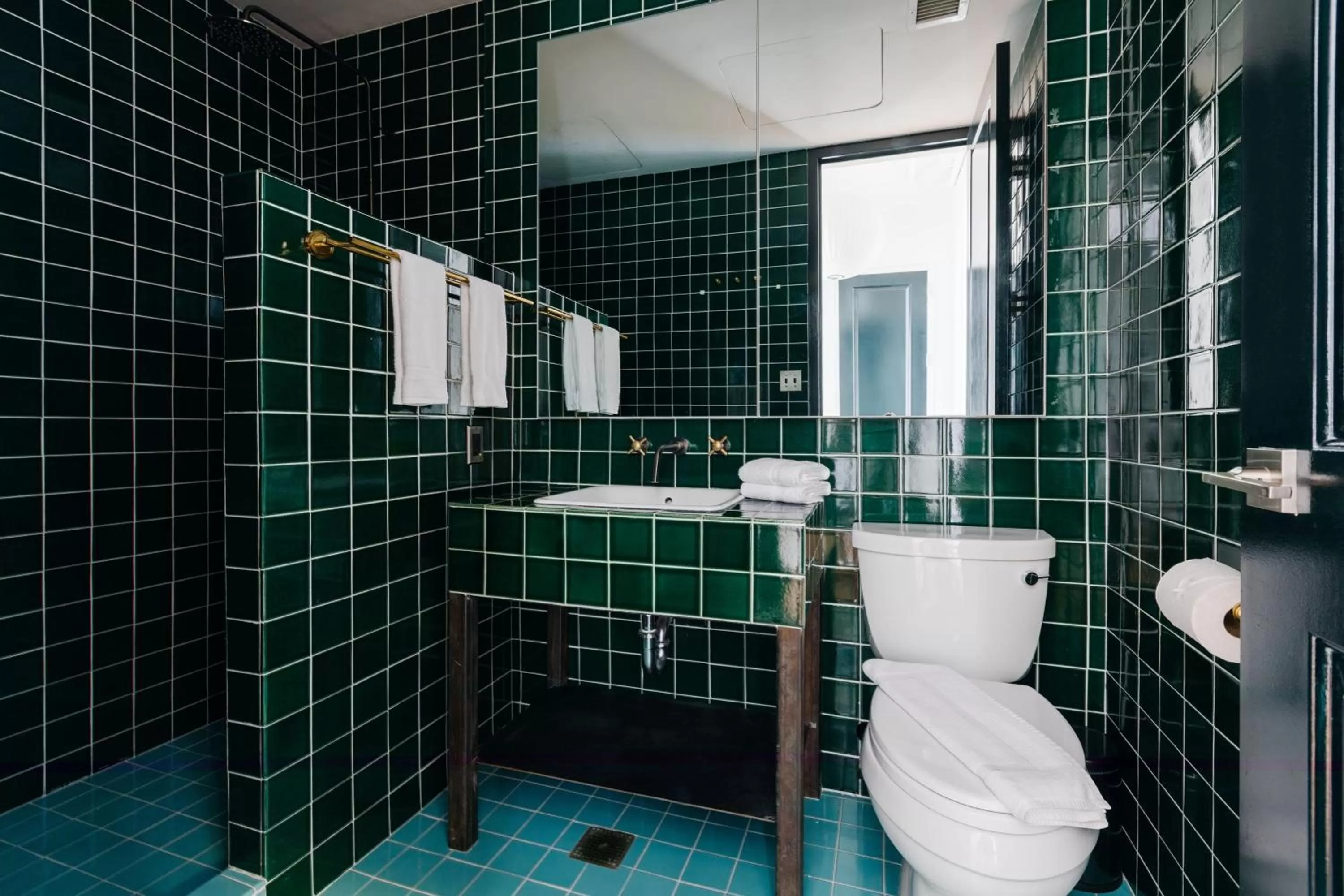 Shower in Placemakr Wall Street