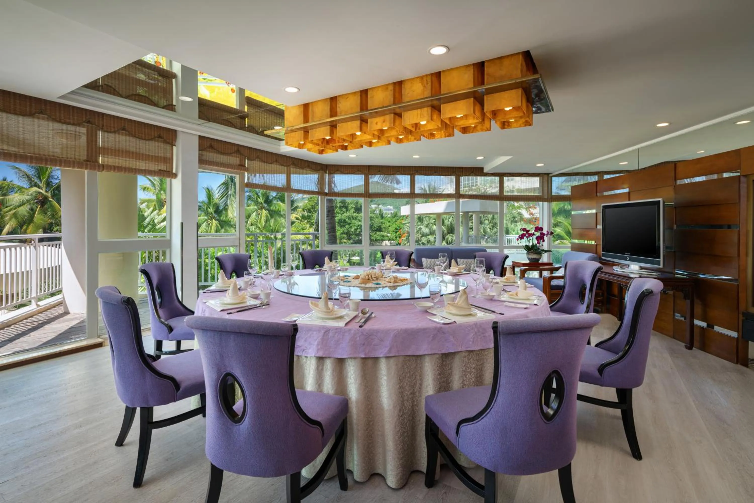 Dining area, Restaurant/Places to Eat in Sunshine Resort Intime Sanya