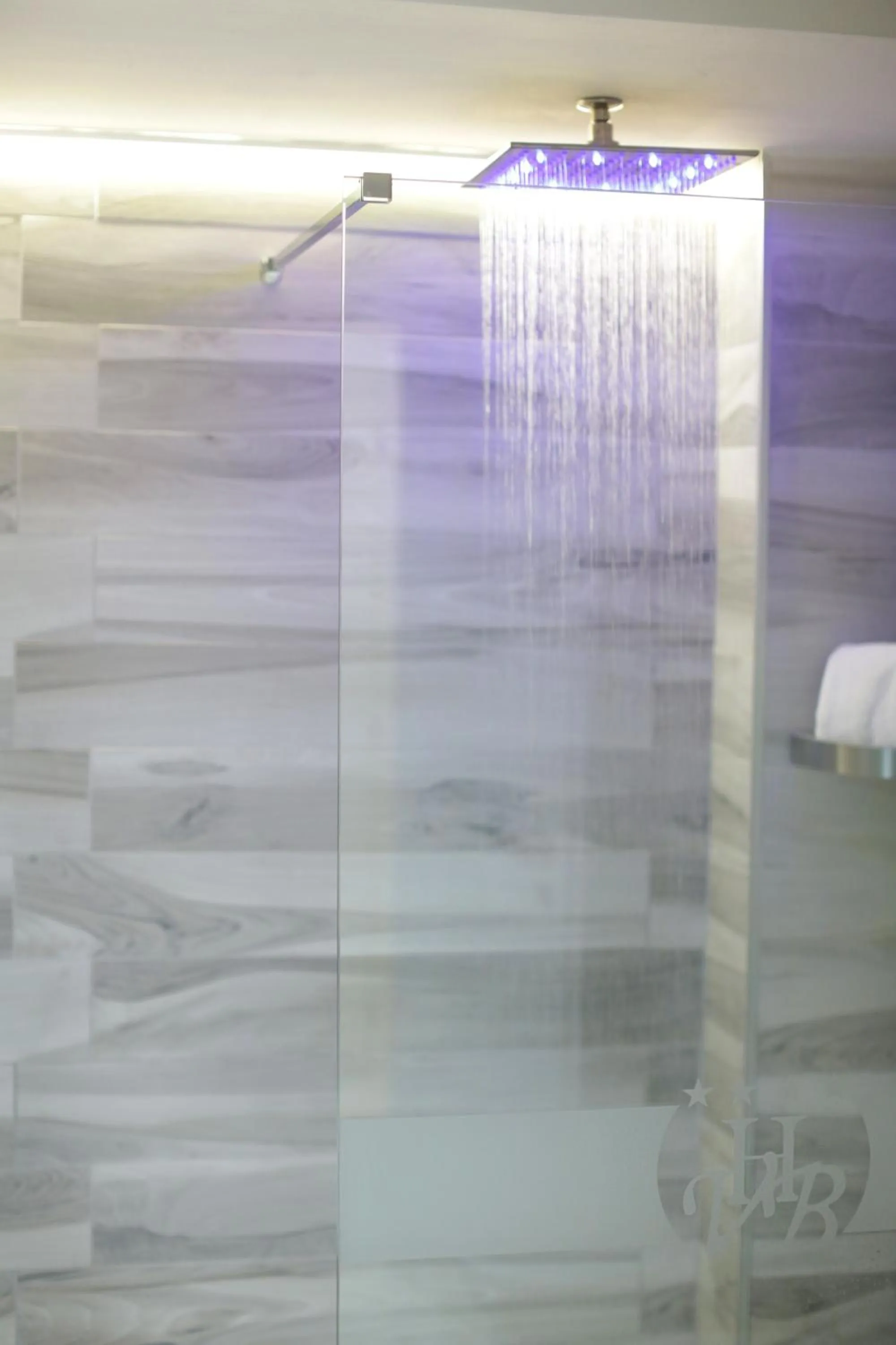 Shower in Hotel Vergilius Billia