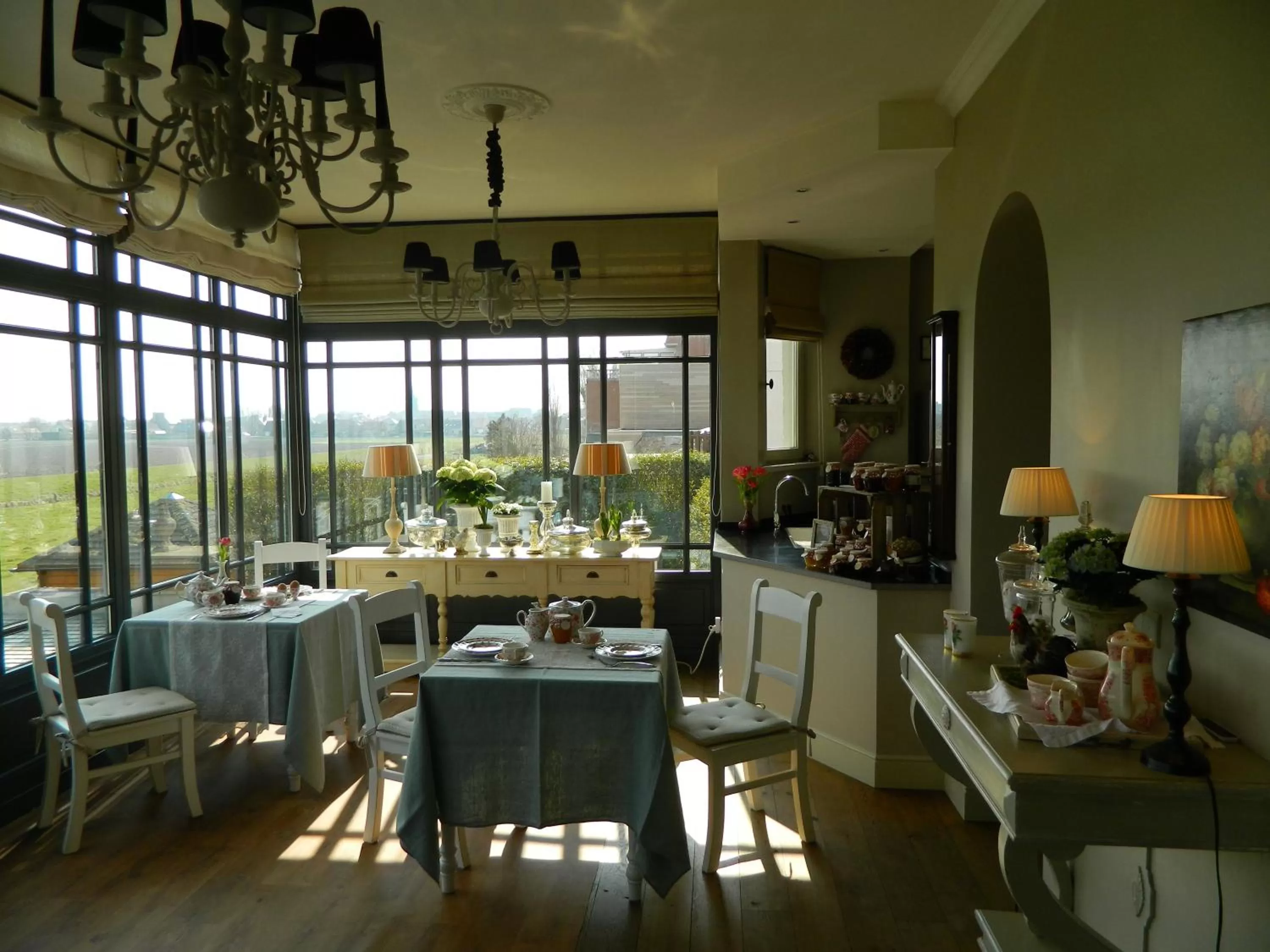 Restaurant/Places to Eat in Bed & Breakfast Het Zilte Zand - Westende - Middelkerke - De Kust