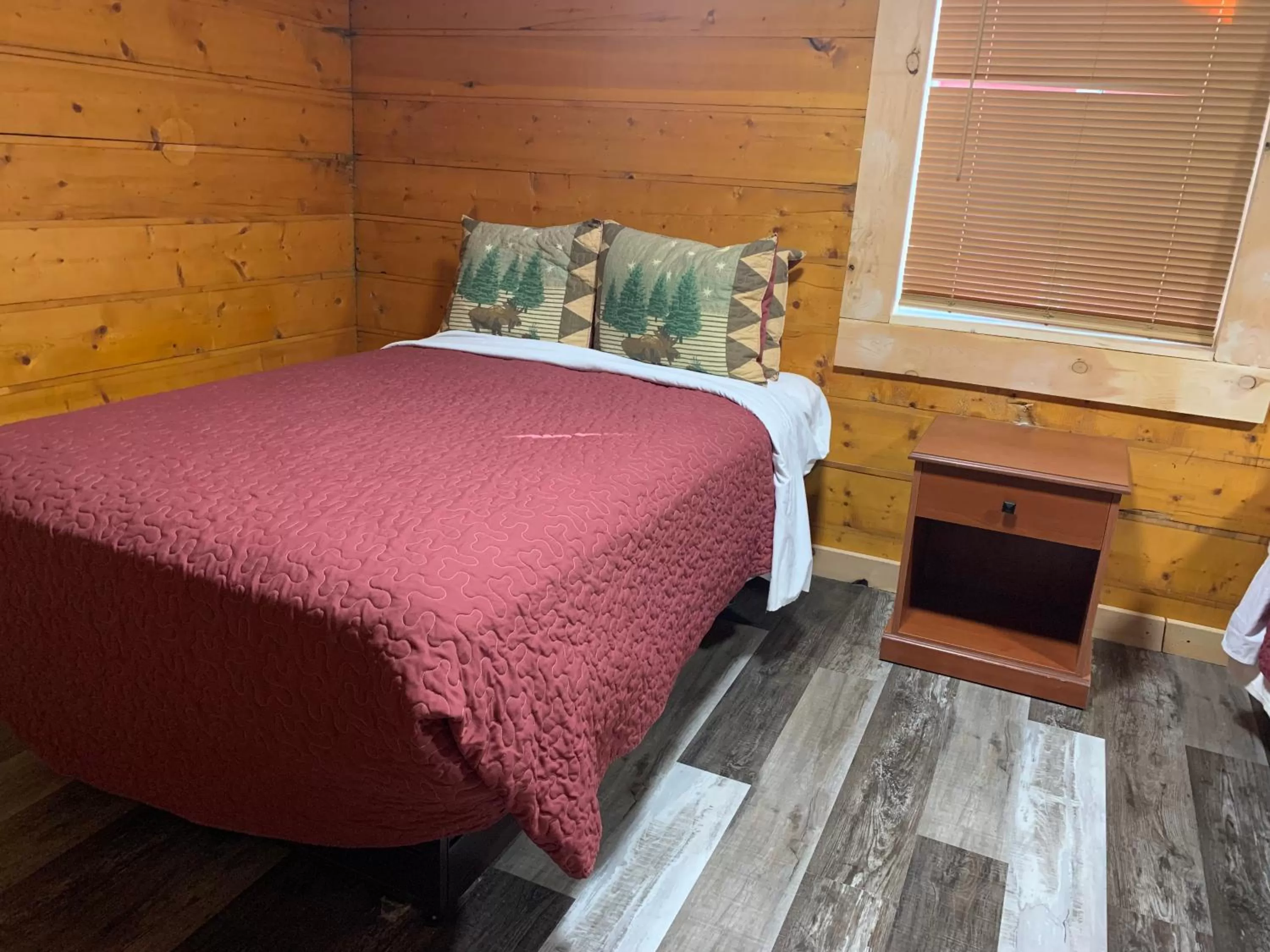 Bedroom in Rainbow Lodge