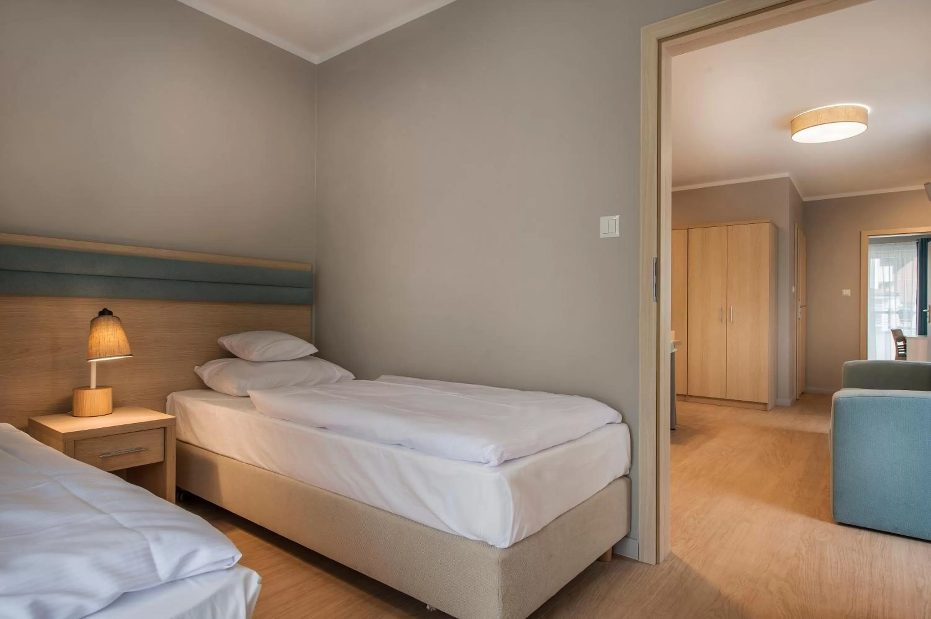 Bedroom, Bed in Hotel Cesarskie Ogrody