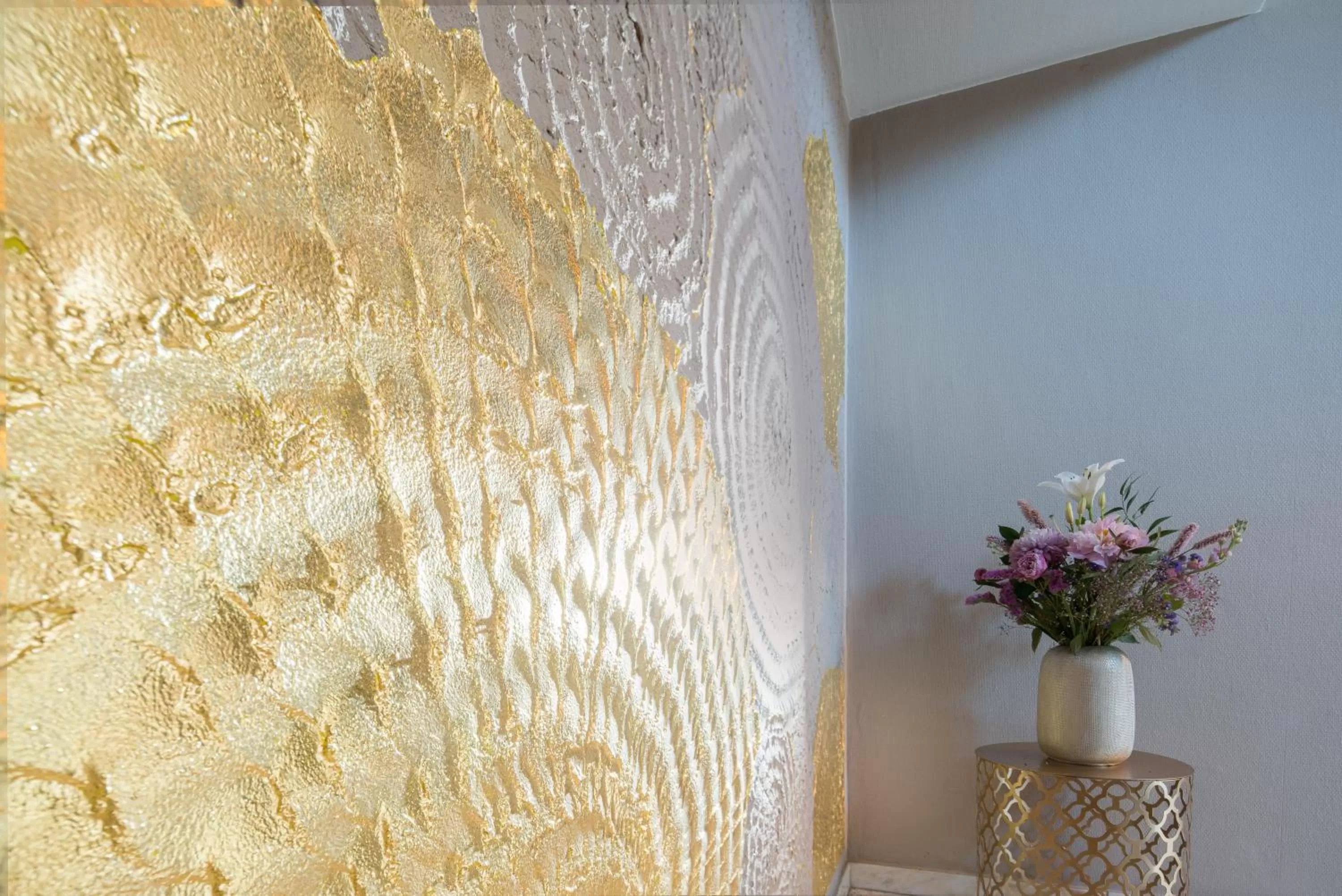 Decorative detail in HafenHotel PommernYacht