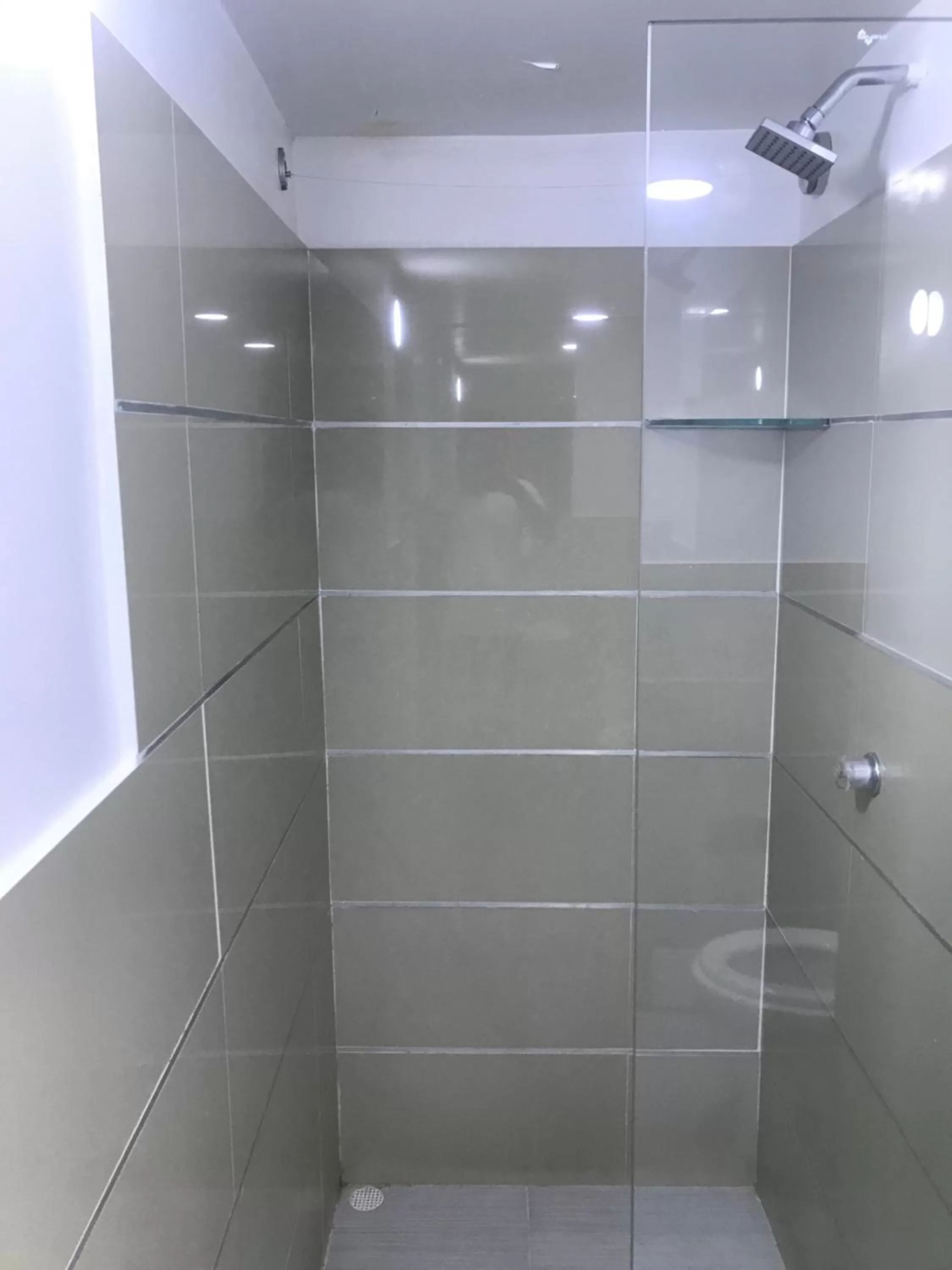 Bathroom in Hotel Hernández CTG