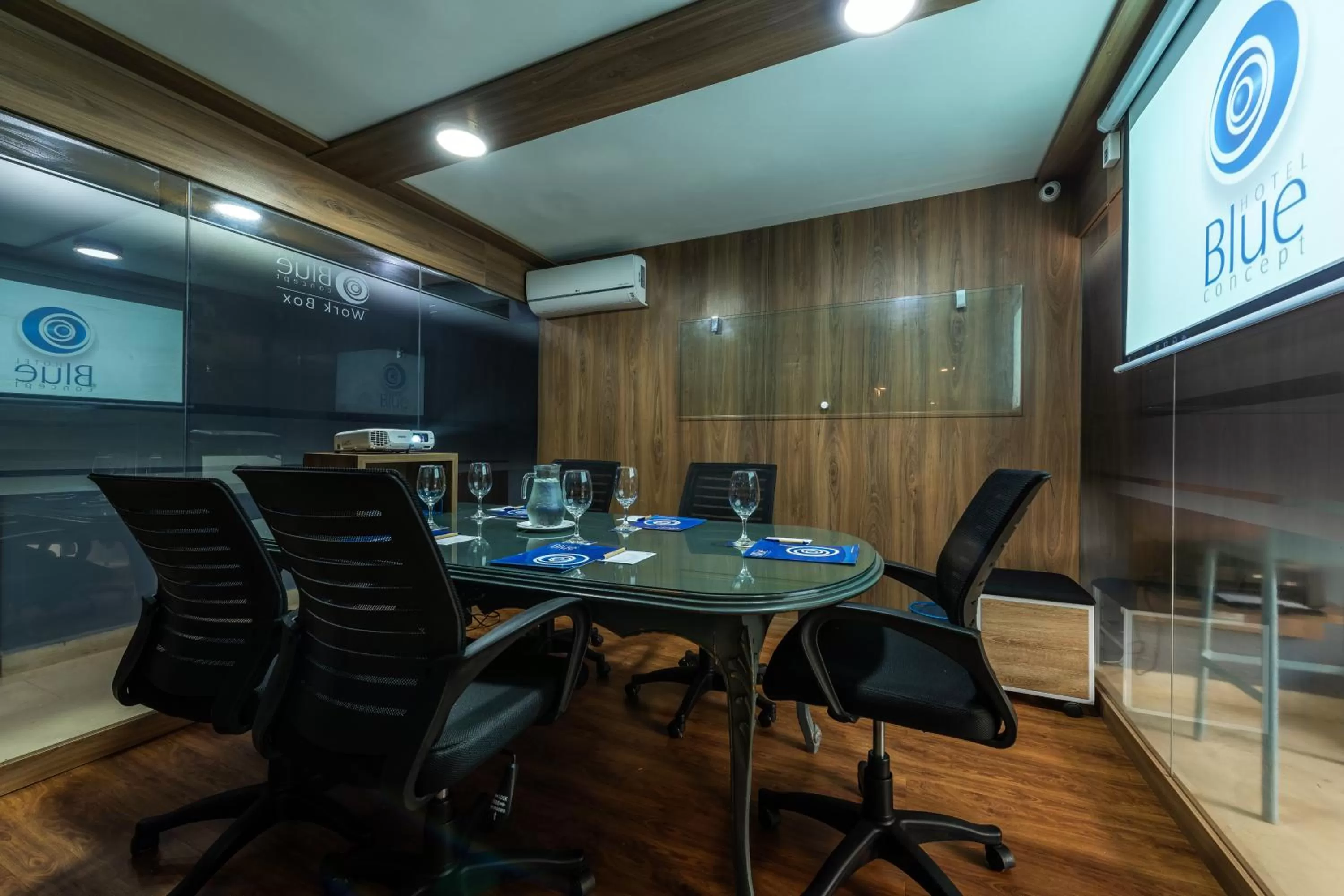 Decorative detail in Hotel Blue Concept