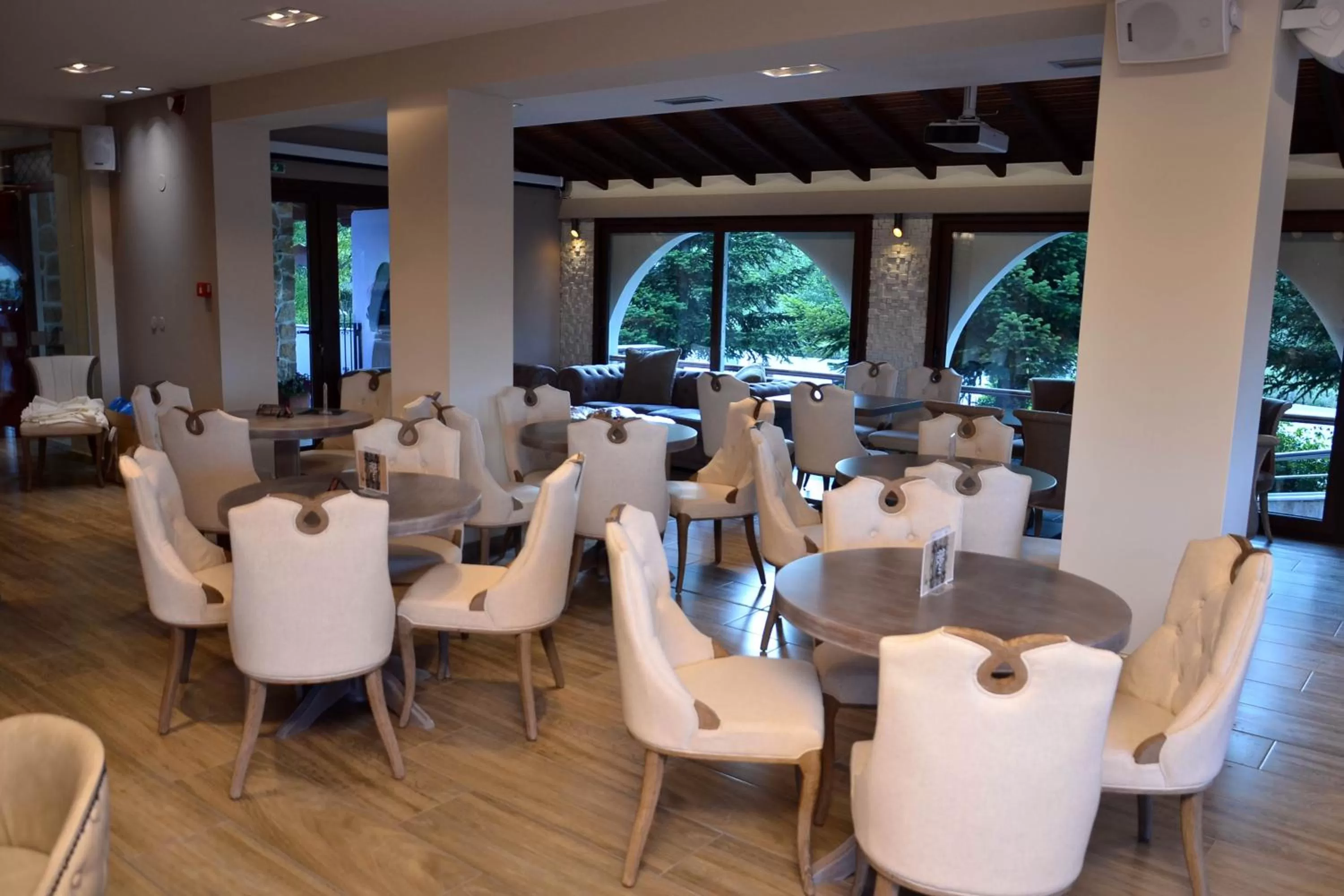 Lounge or bar in Hotel Konaki