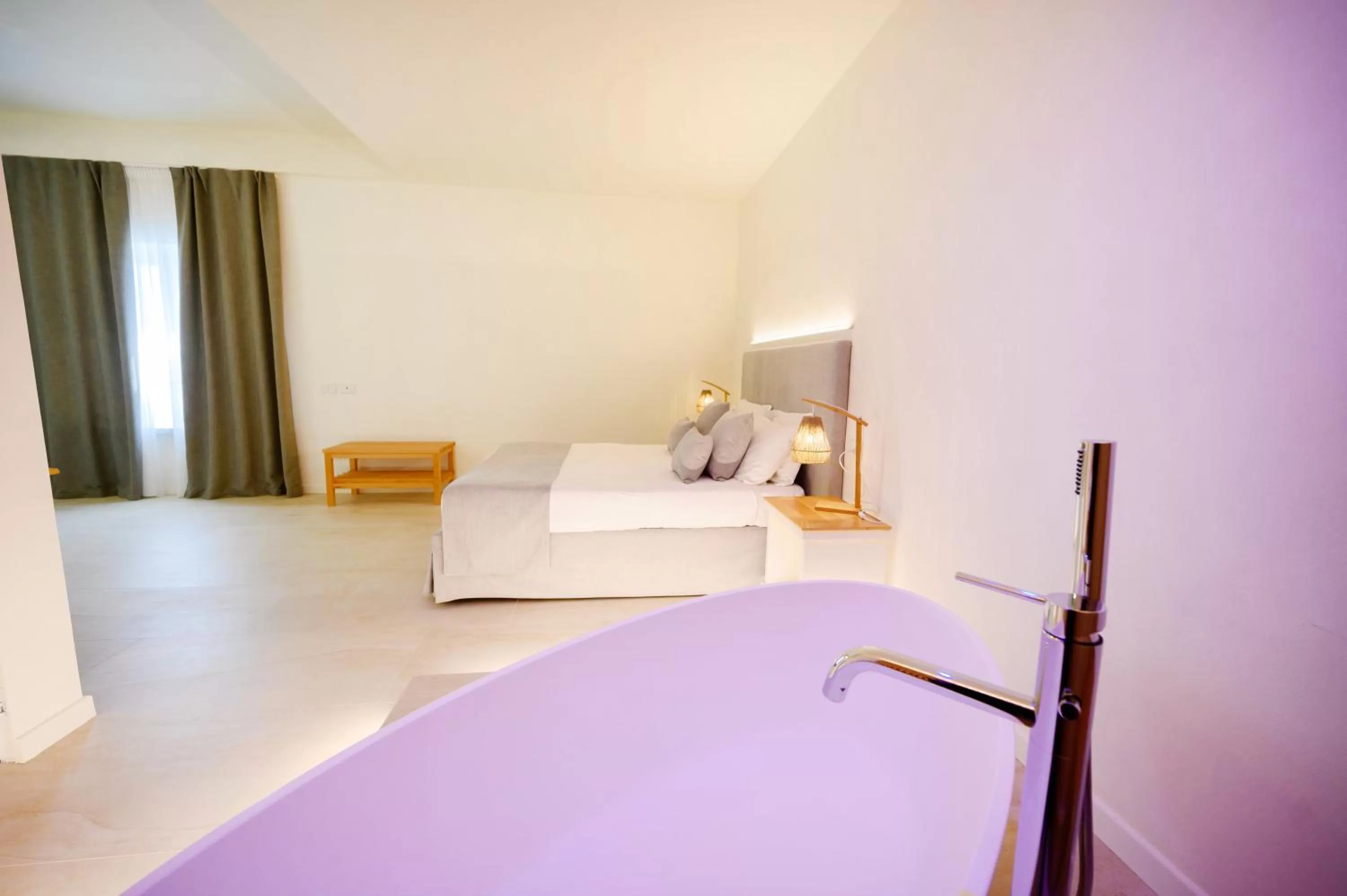 Bedroom, Bed in Regiohotel Manfredi