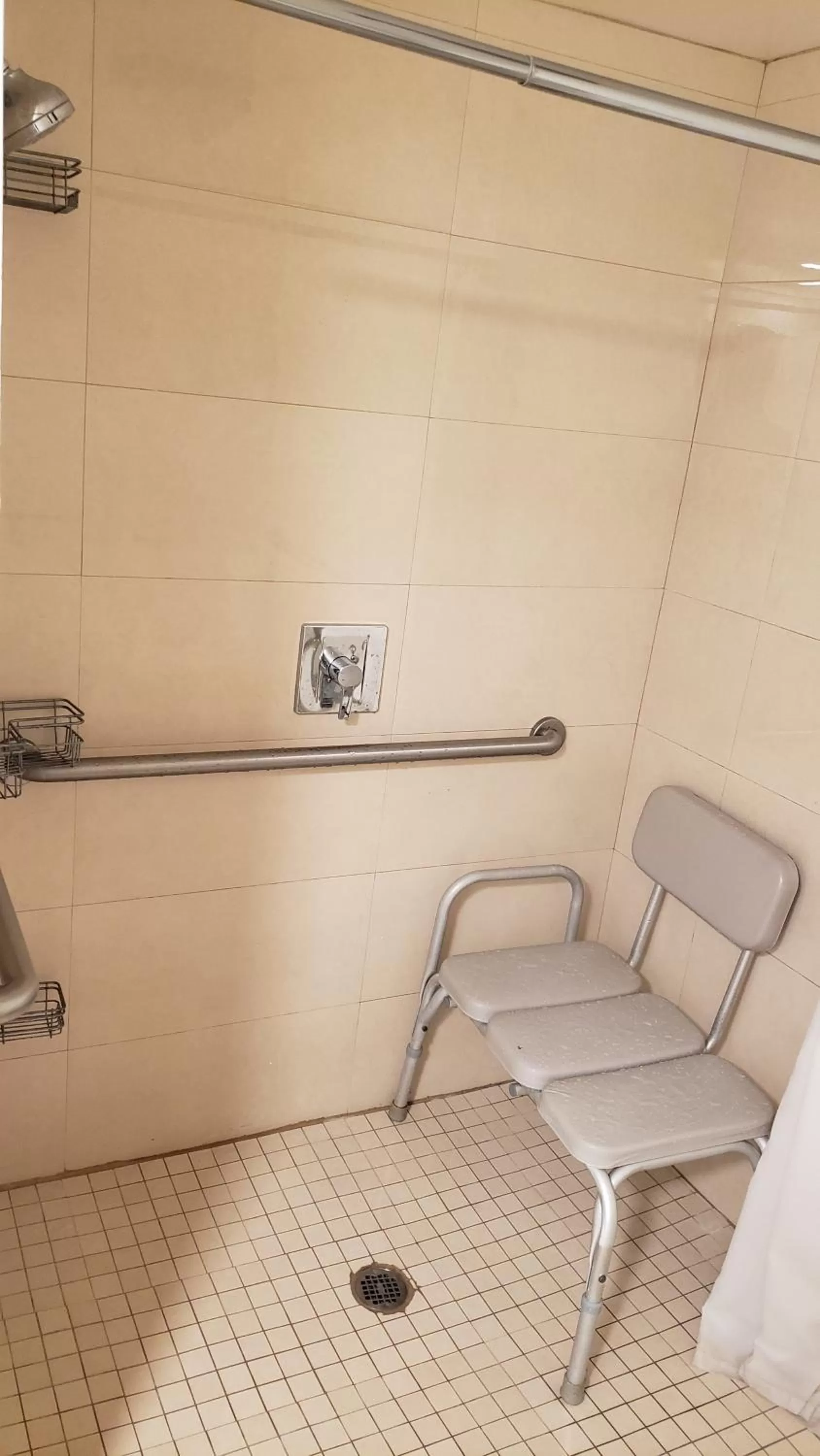 Royal Century Hotel at LAX