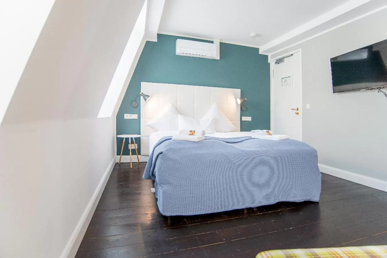 Bed in MAISON MARSIL - Boutique Hotel Köln