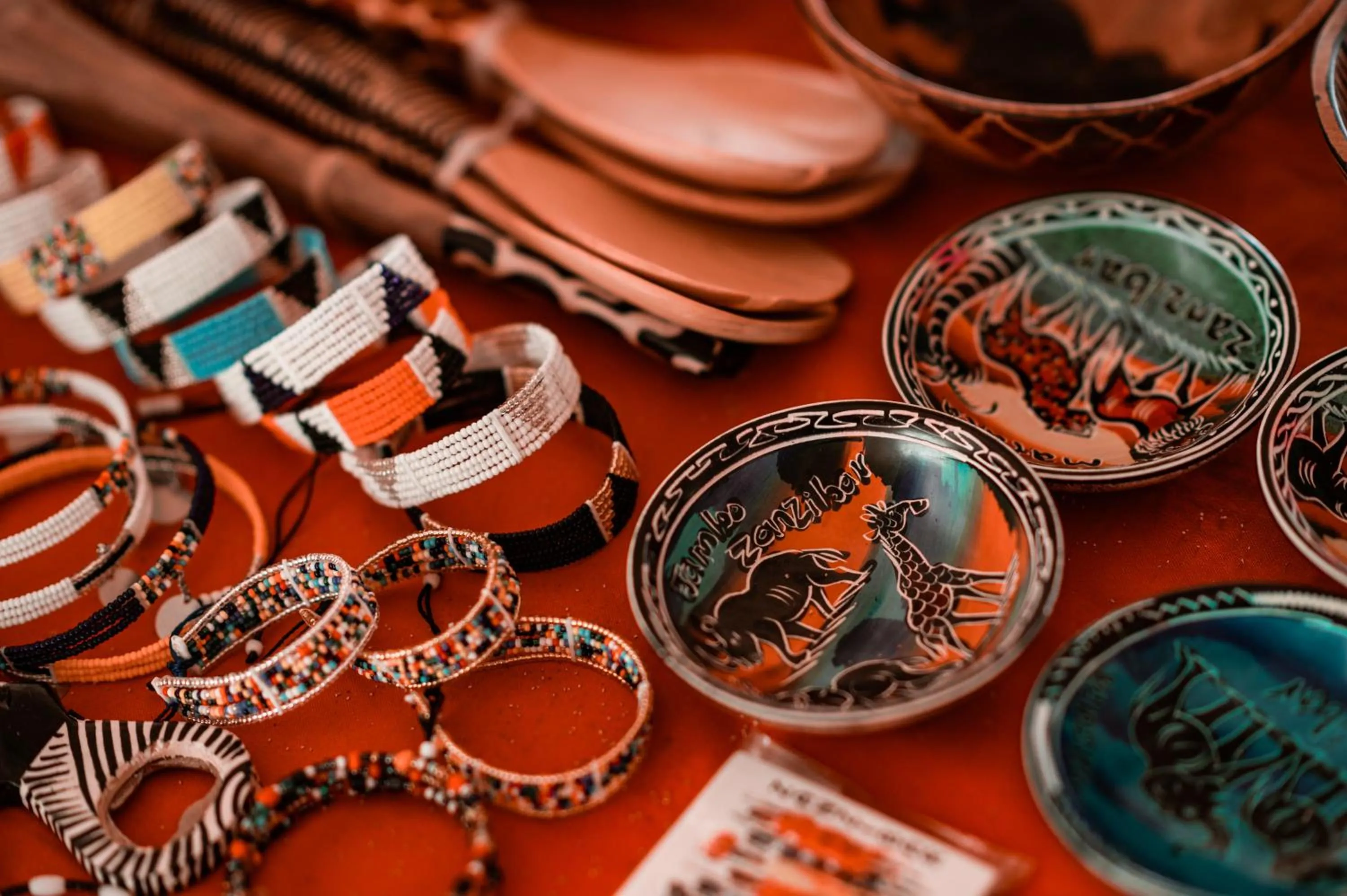 Decorative detail in Hakuna Majiwe Beach Lodge