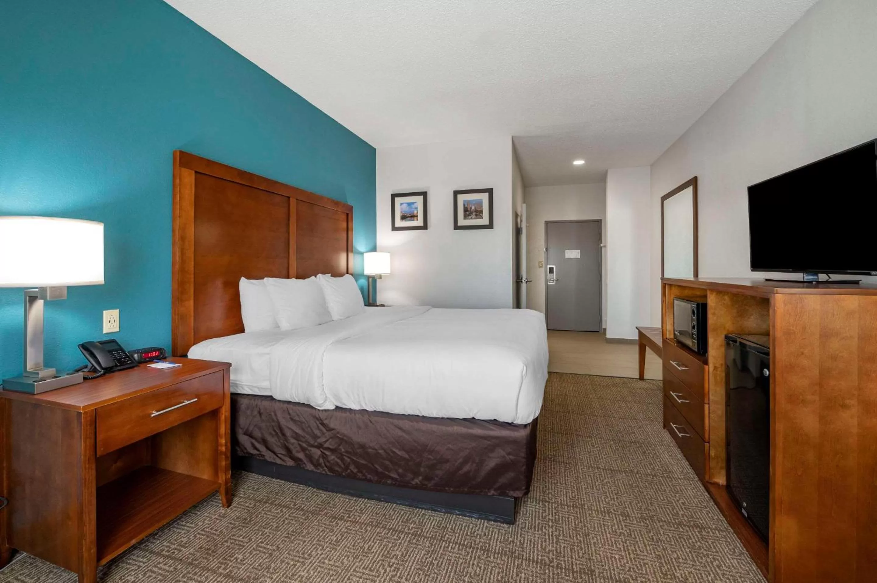 Bedroom, Bed in Comfort Inn Plainfield - Indianapolis Airport