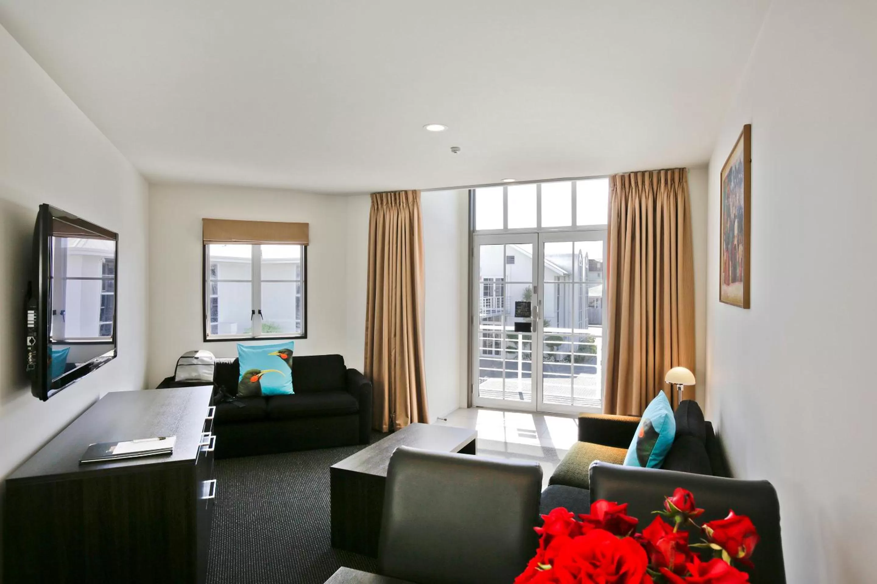 Living room in Pavilions Hotel