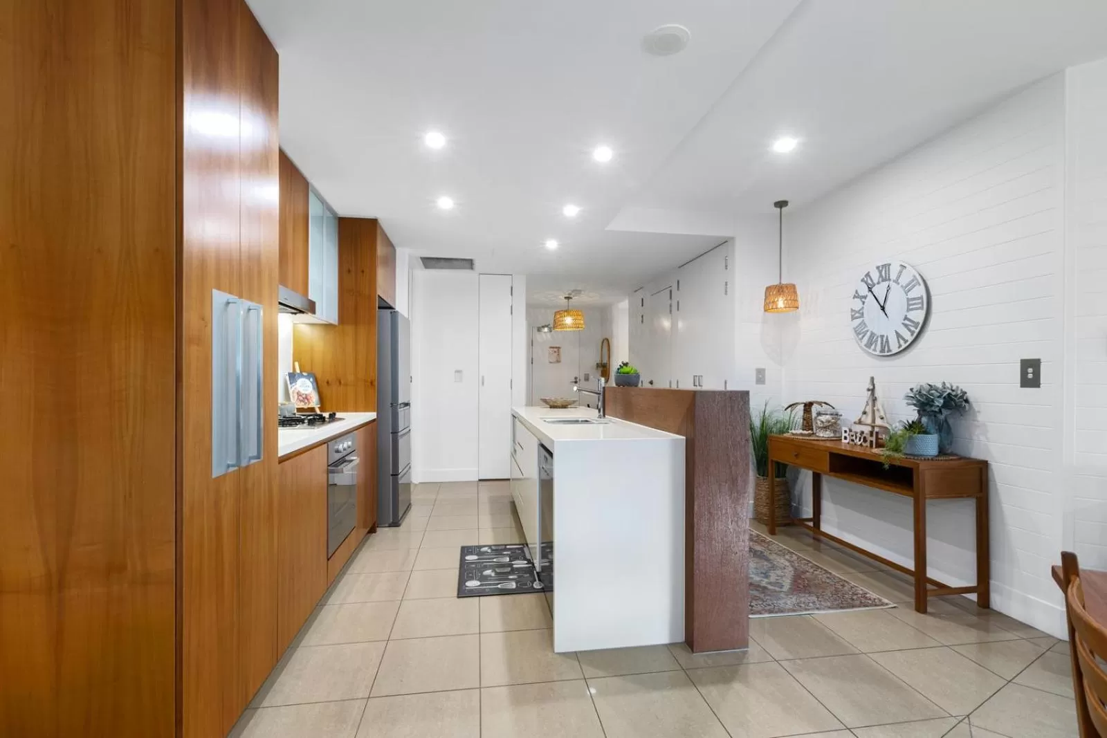 Kitchen or kitchenette in Cotton Beach Resort - Tweed Coast Holidays ®