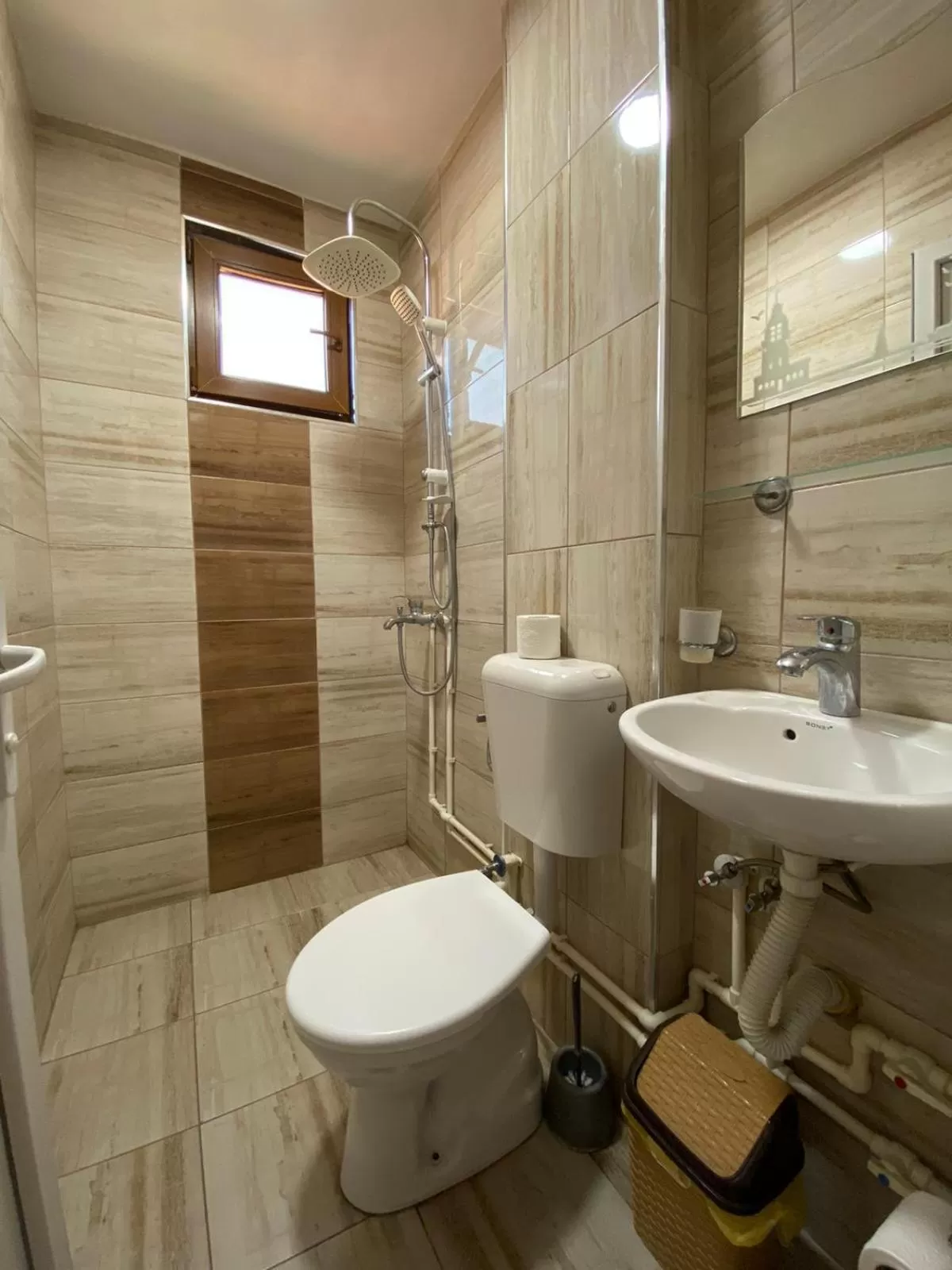 Bathroom in Hotel Atika