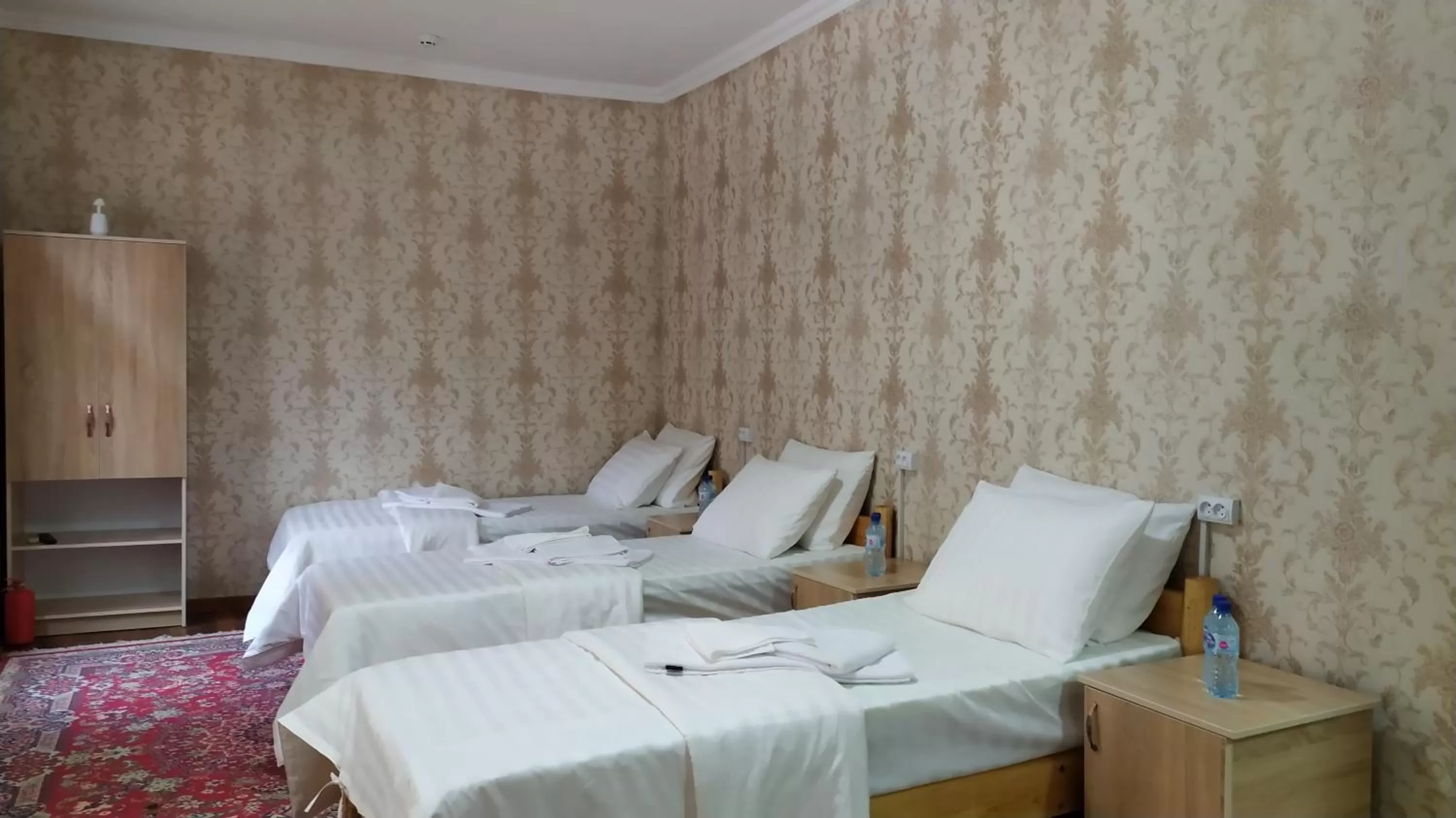 Bed in Alisher B&B Chorbog'