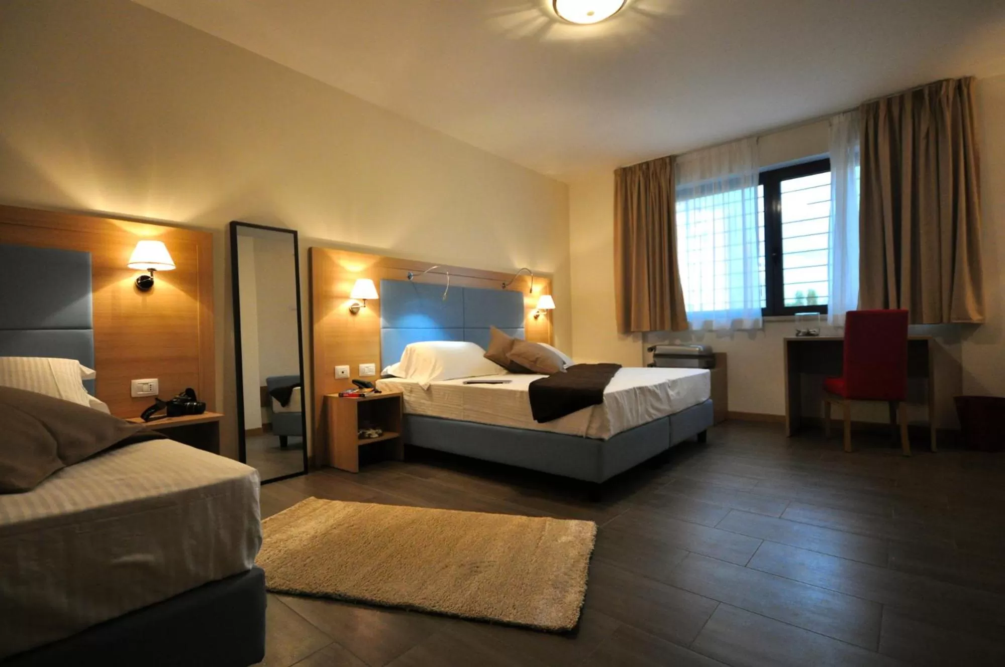 Photo of the whole room, Bed in Hotel 325 Tor Vergata