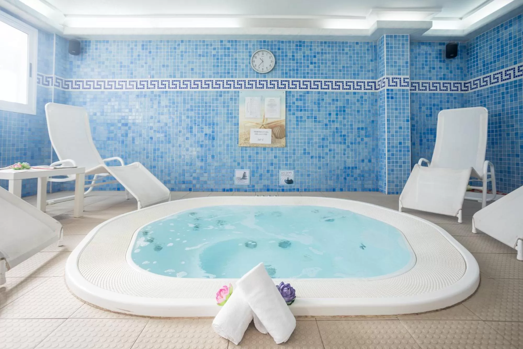 Hot Tub in Hotel Arena Beach