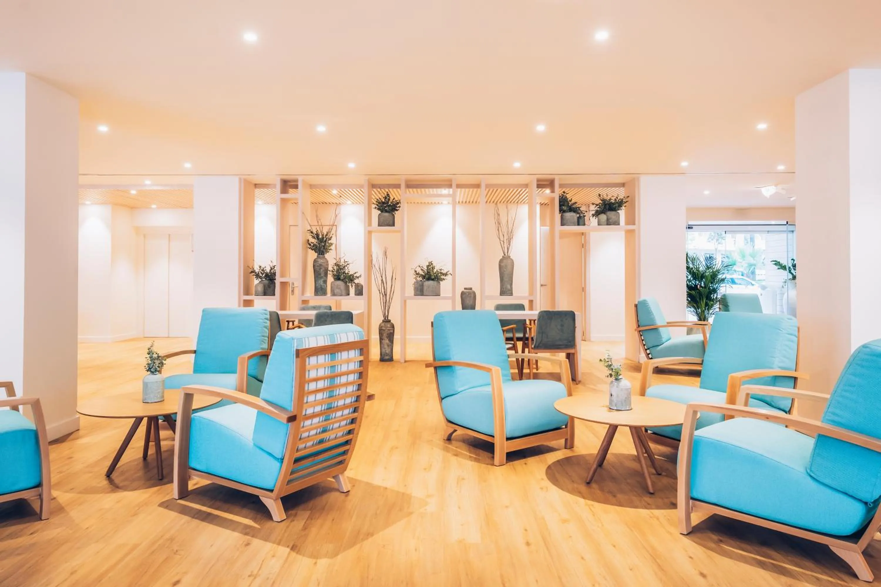 Lobby or reception in Iberostar Waves Alcudia Park