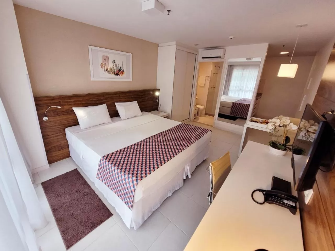 Double Room with Kitchenette in Hplus Vision Executive