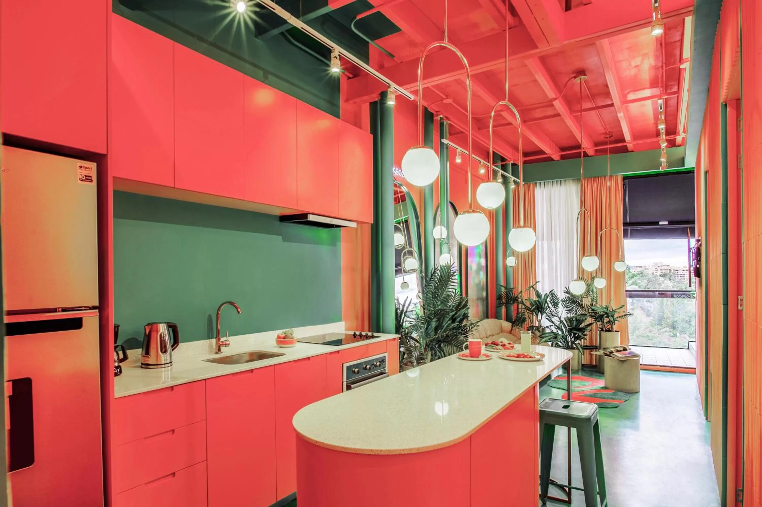 Kitchen or kitchenette in Hemma Bogotá Country Luxury Suites Hotel