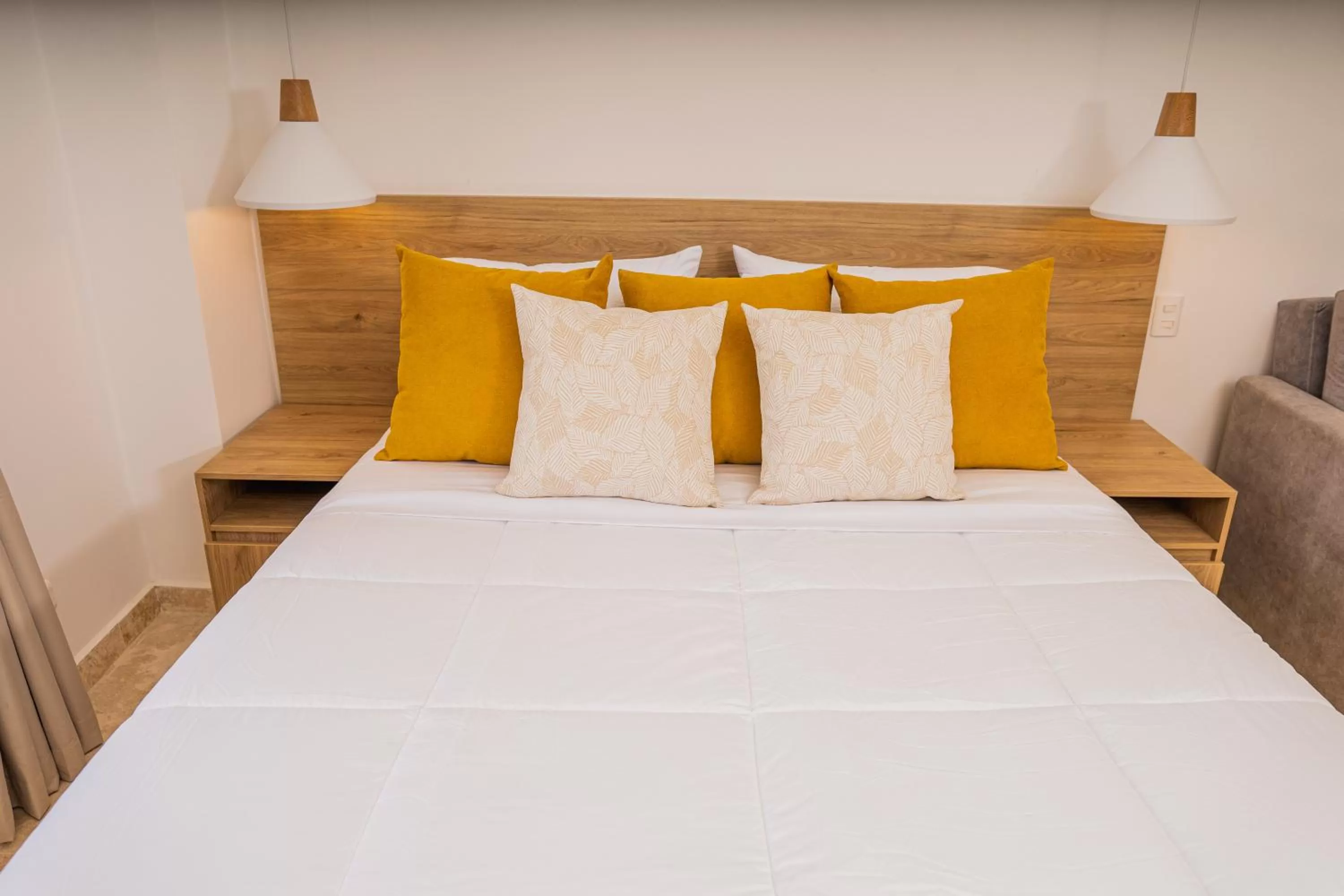 Bed in Del Mar Guest House