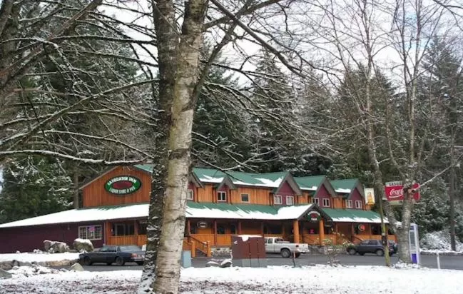Sasquatch Inn