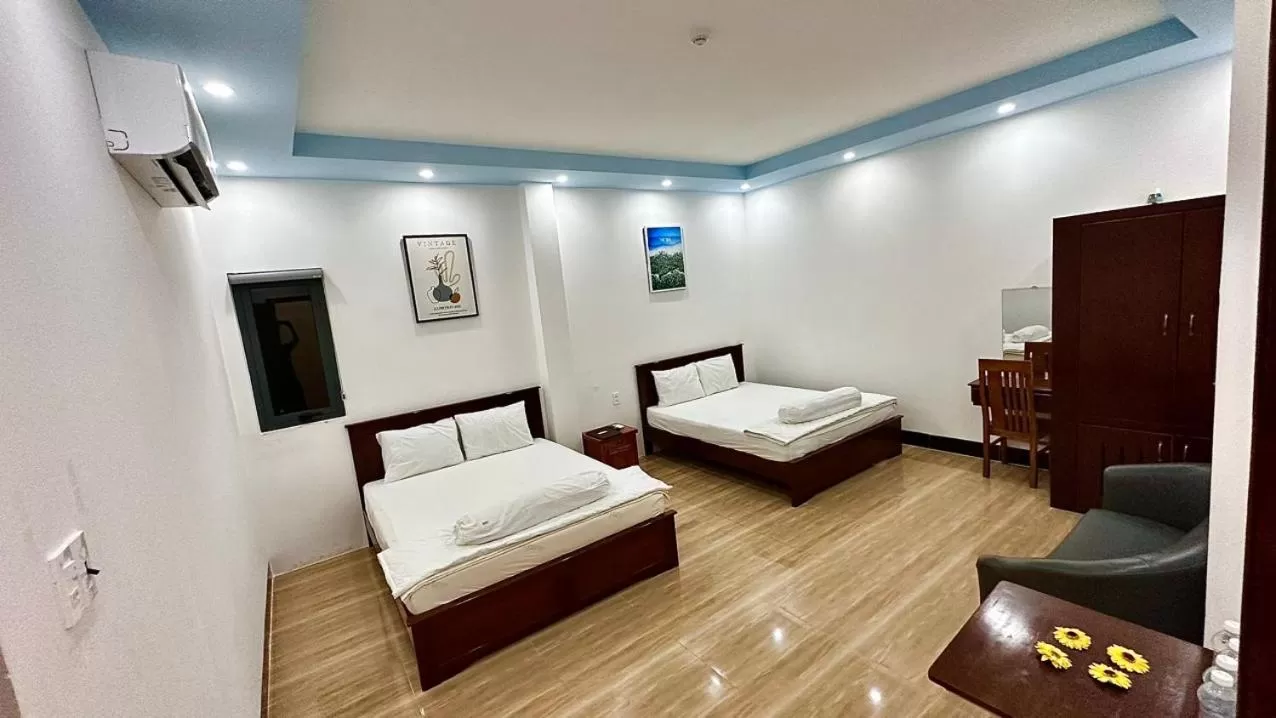 Bedroom, Bed in Khách sạn Anh Tuấn