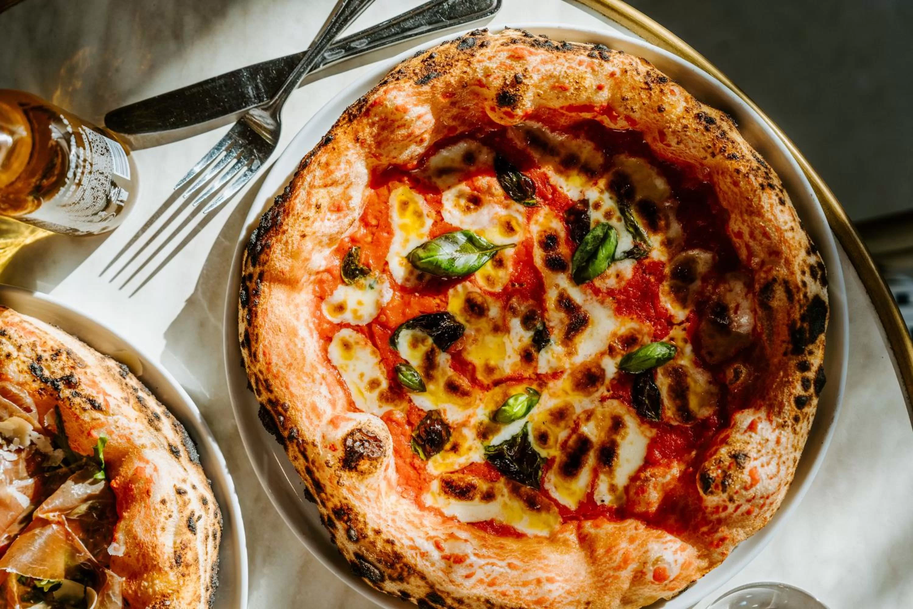 Food and drinks in Hotel Australasia