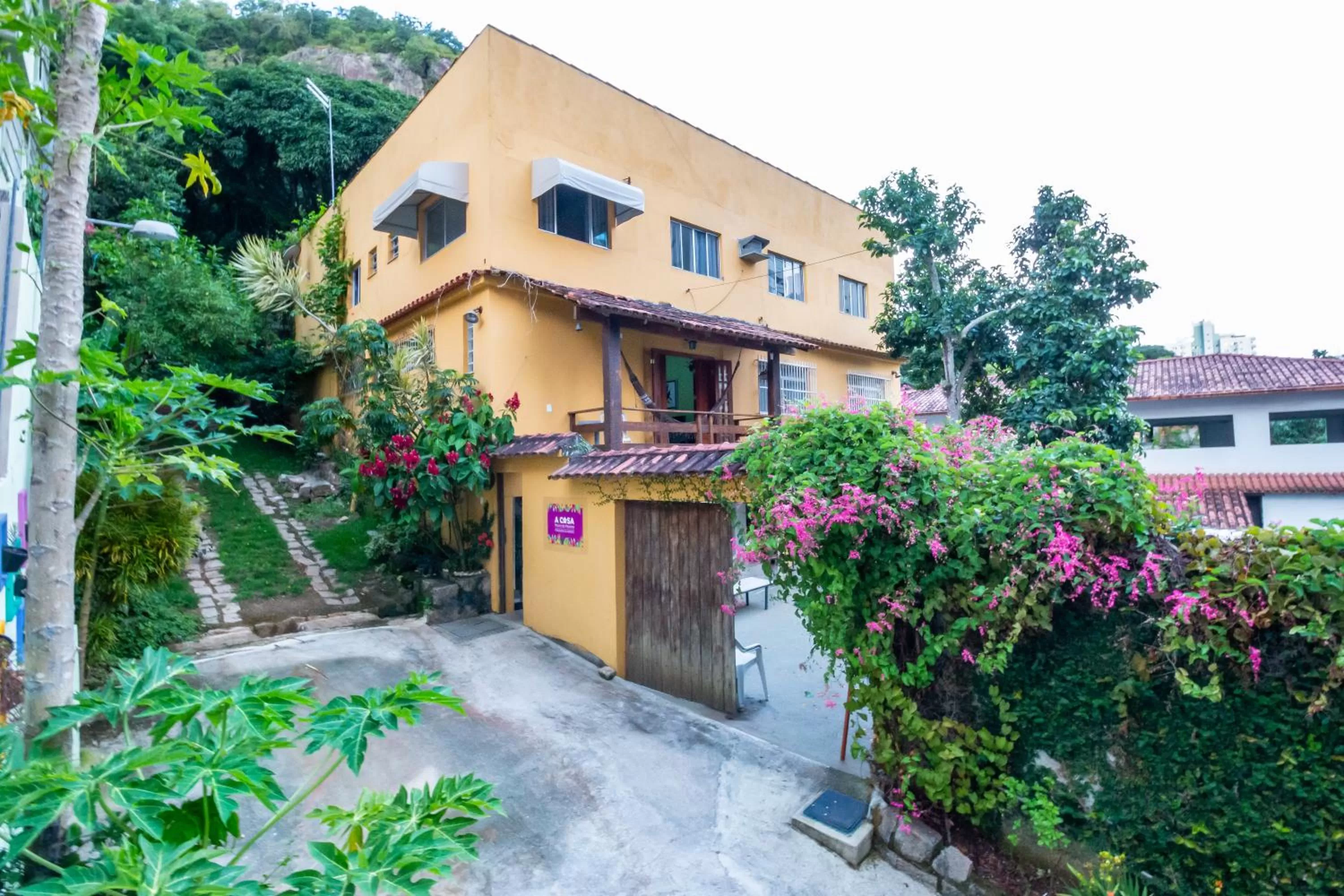 Property building in A Casa Morro do Moreno