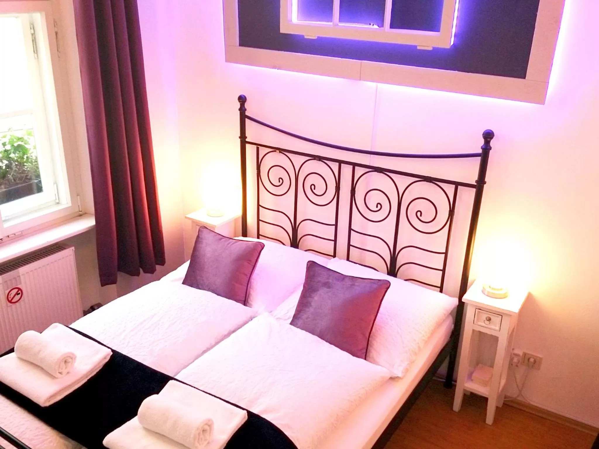 Photo of the whole room, Bed in Boutique Hotel Little Venezia