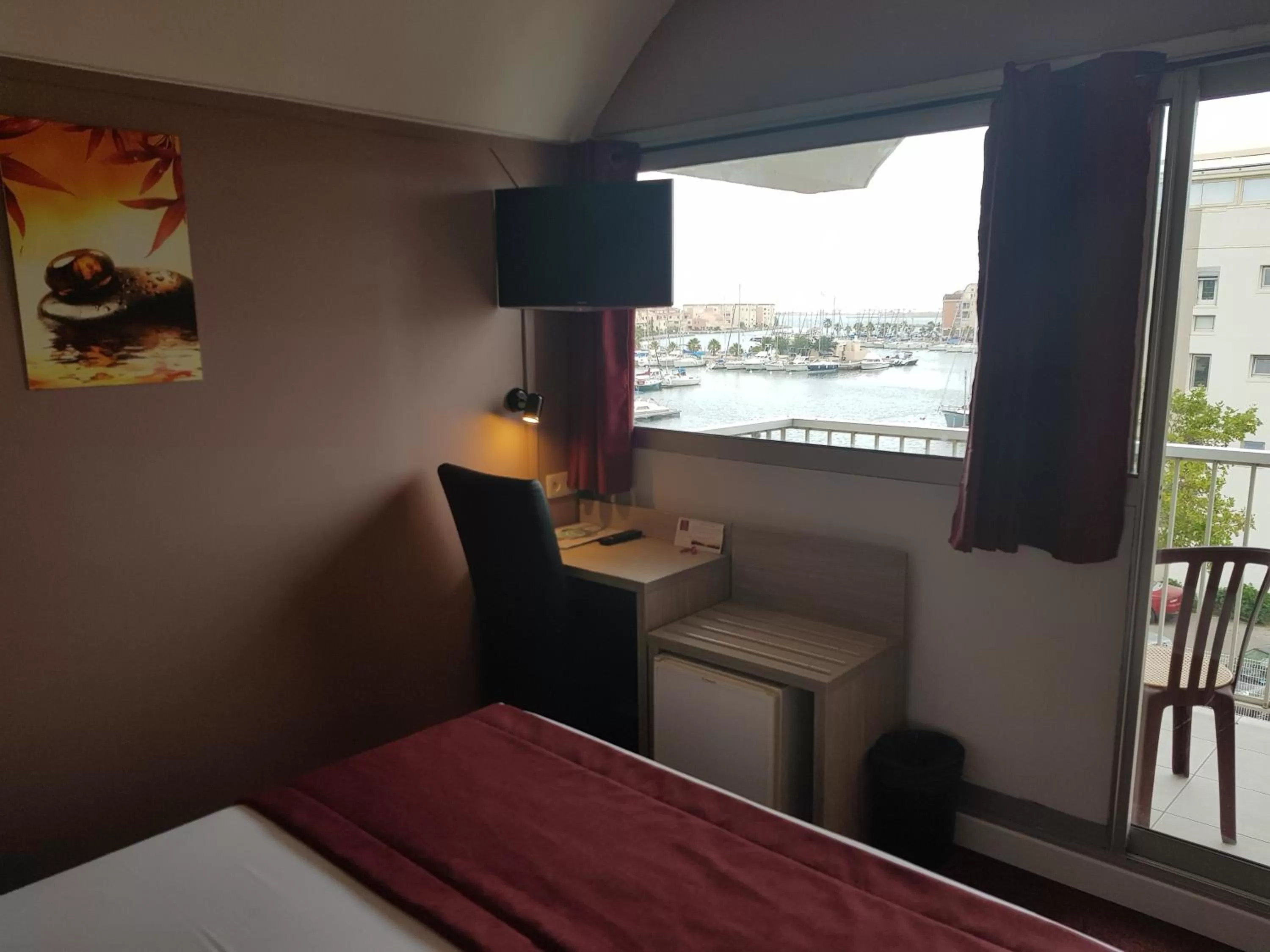 Balcony/Terrace in Hôtel Port Beach