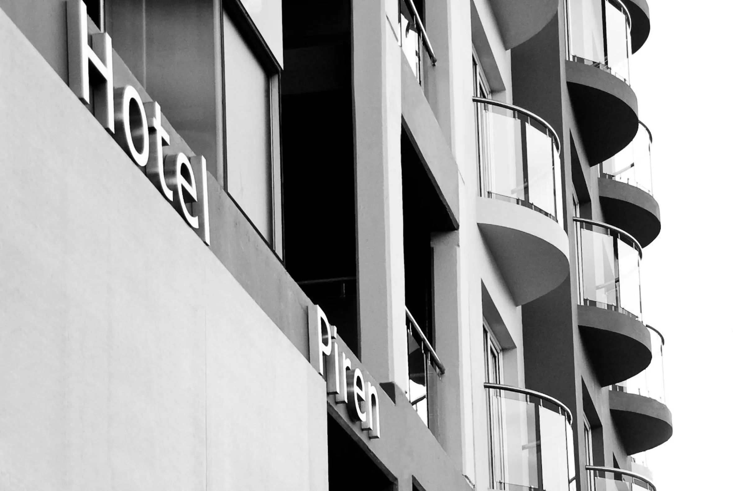 Property building in Hotel Piren