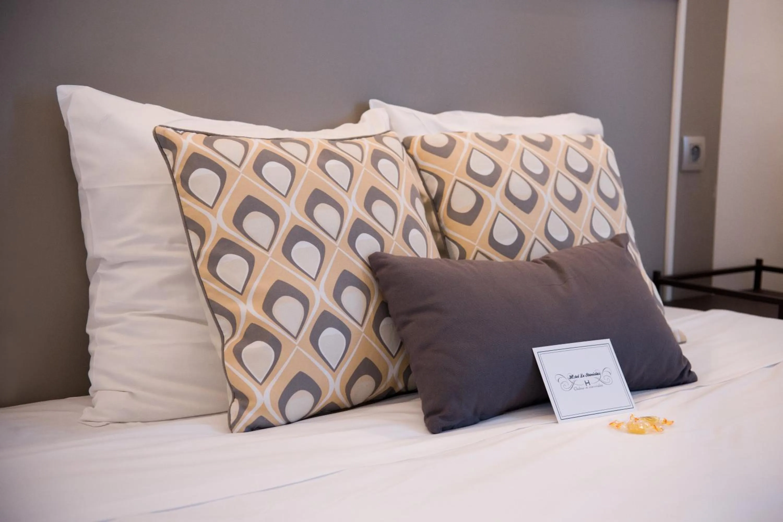 City view, Bed in Hôtel Le Stanislas