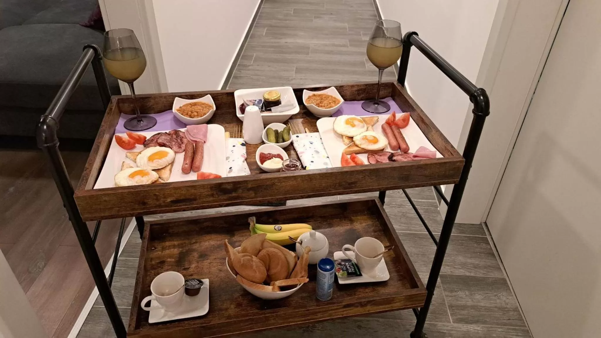 Breakfast in Arcobaleno Apartments & Rooms