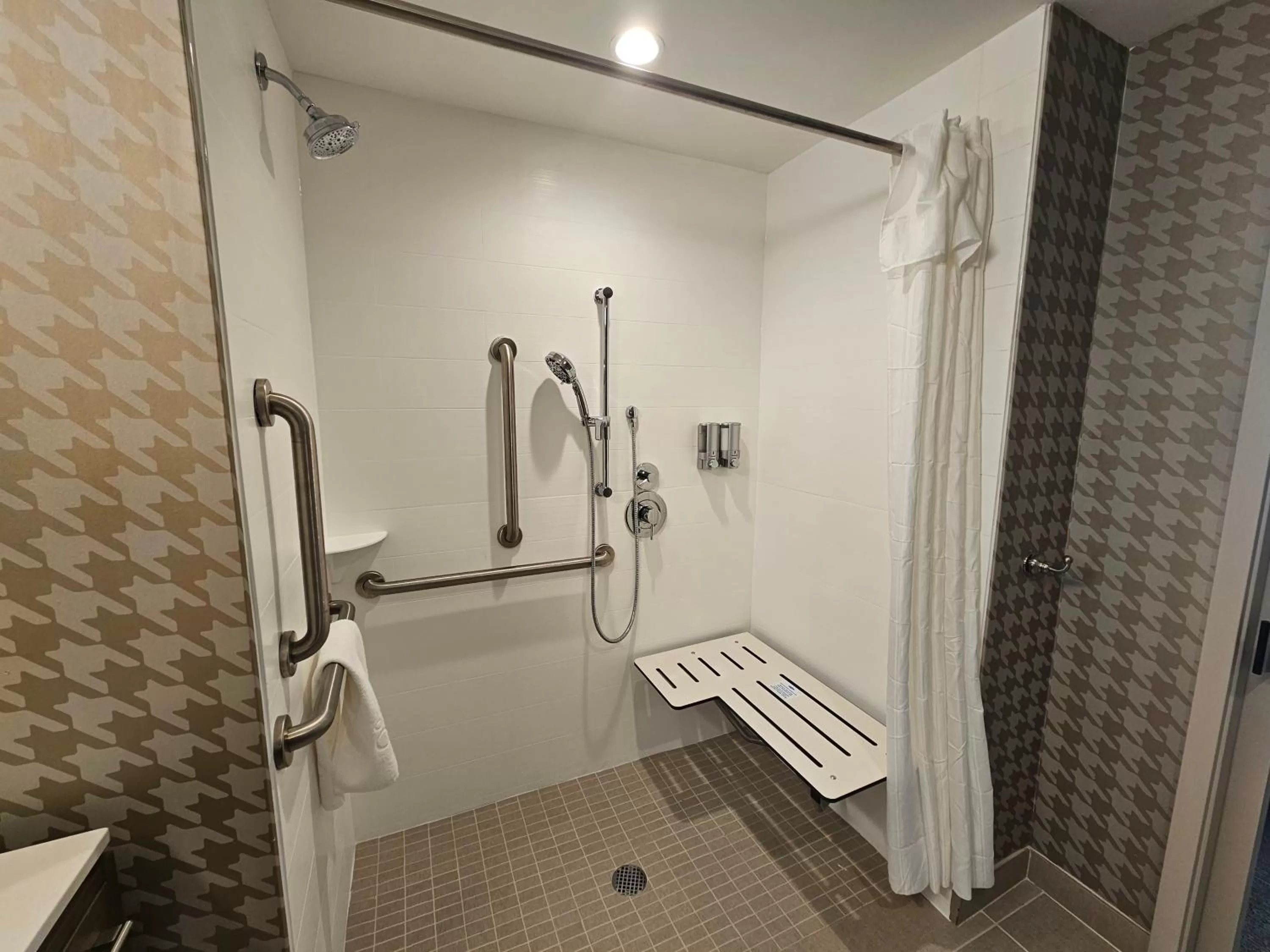 Shower in Home2 Suites By Hilton Allentown Bethlehem Airport