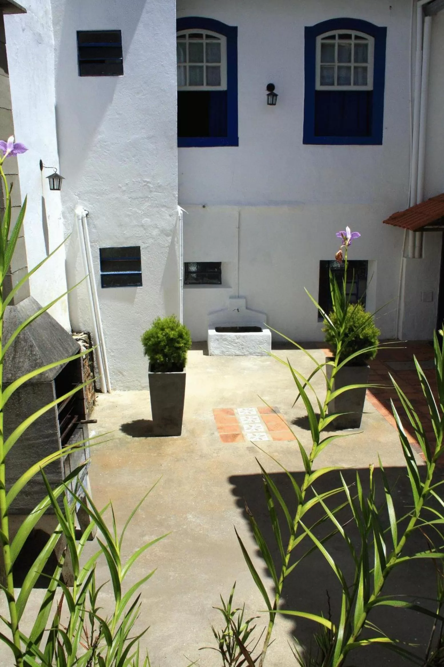 Patio in Hotel Barroco Mineiro