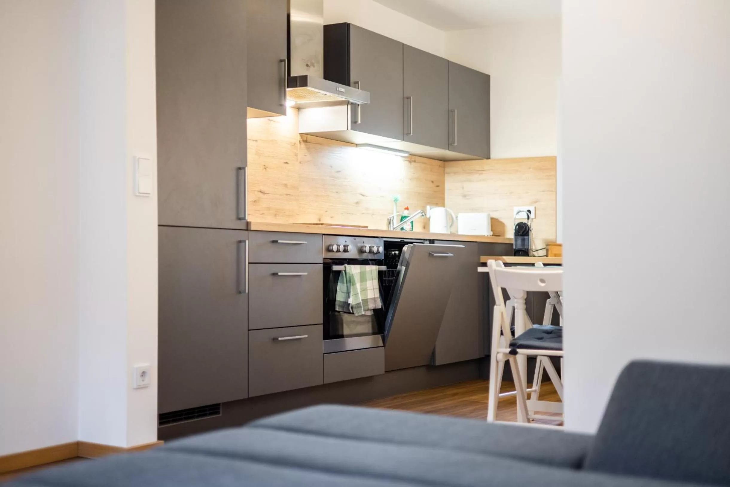 Kitchen or kitchenette in Arbio I Cozy Apartments Augsburg-Lechhausen
