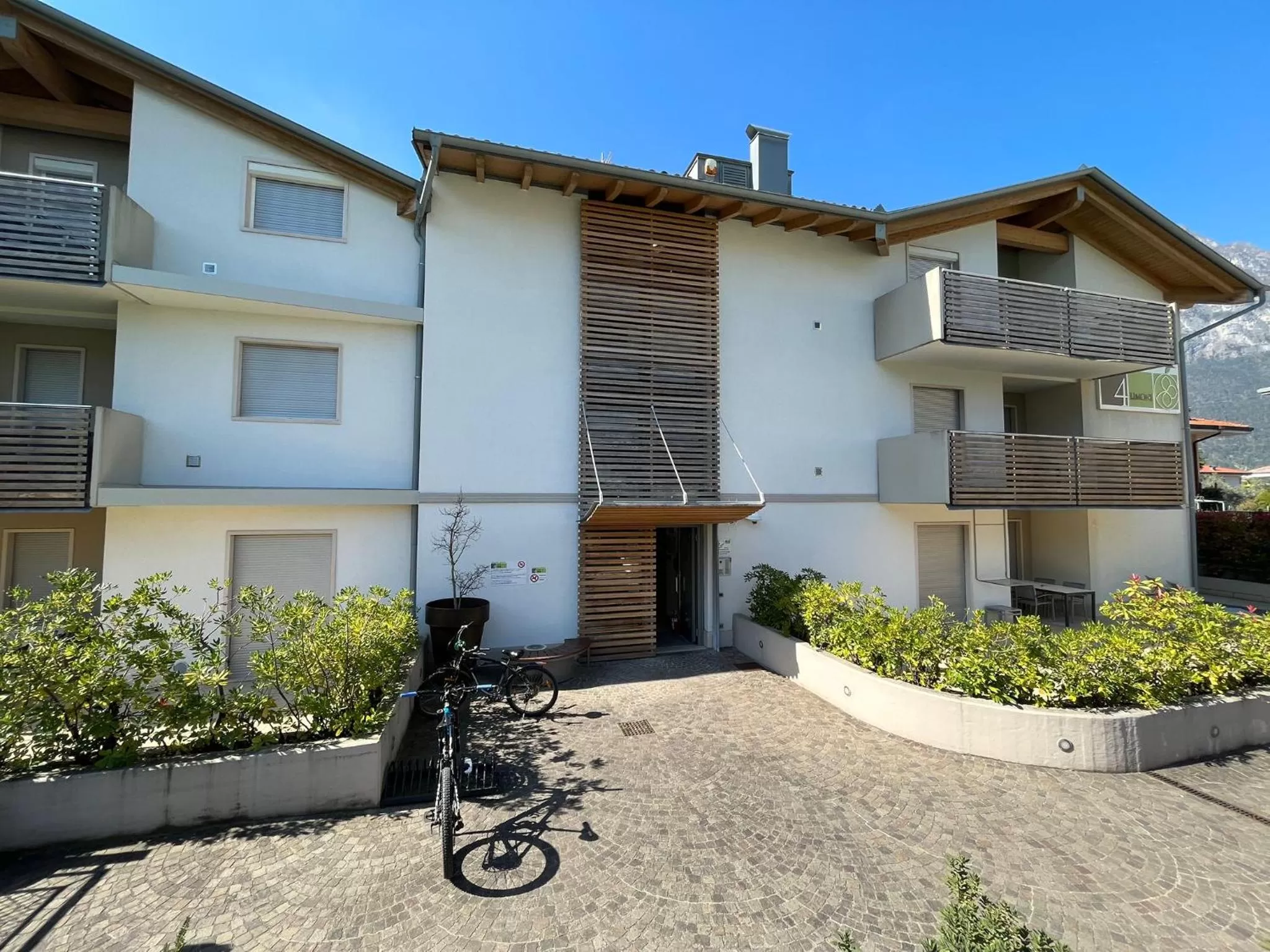 Property building in 4 Limoni Apartment Resort