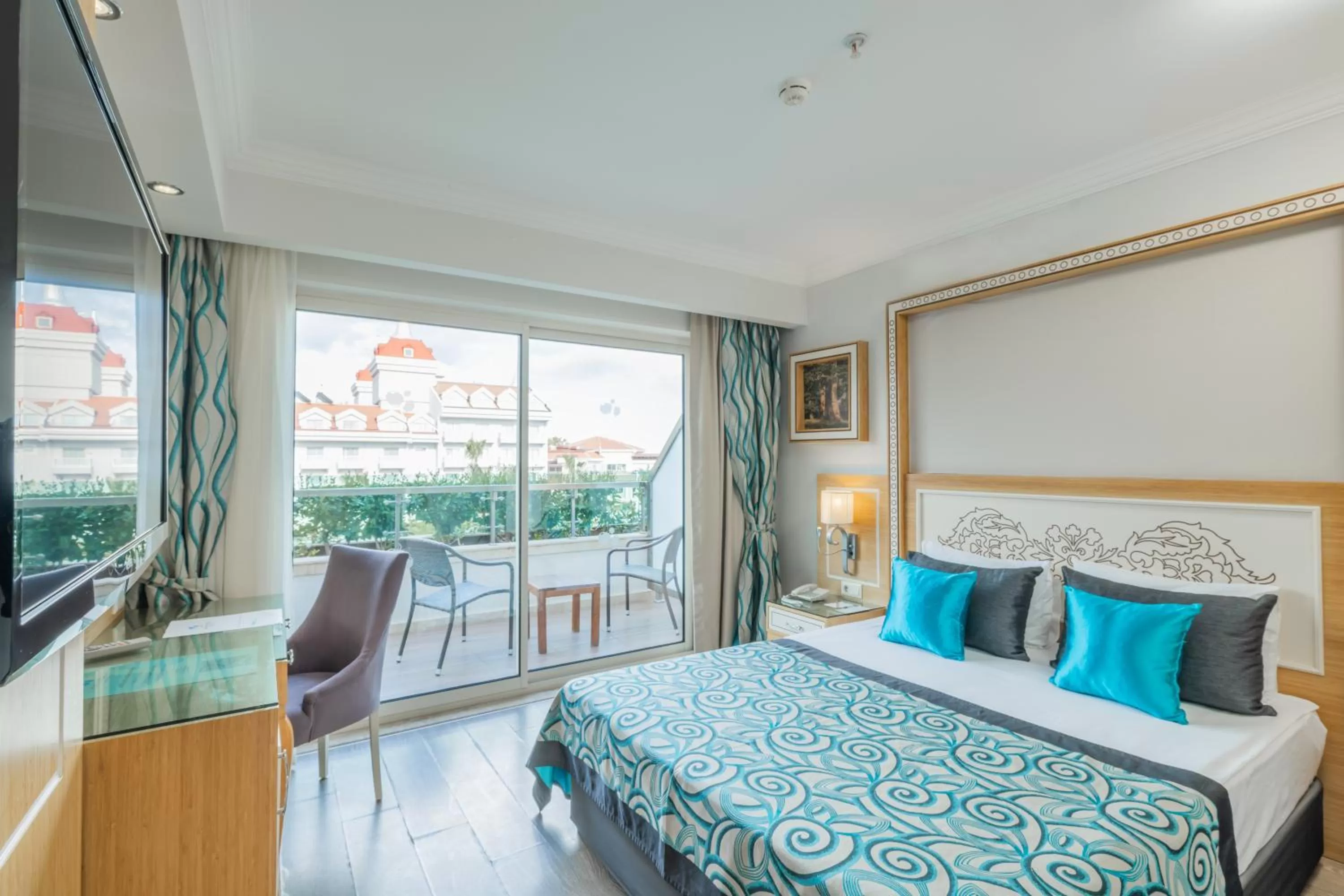 Property building, Bed in Crystal Waterworld Aqua Collection - Ultimate All Inclusive