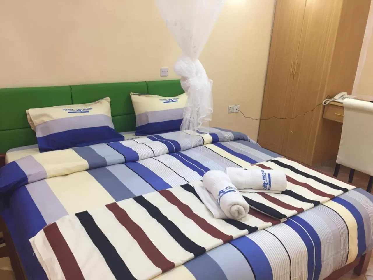 Bed in Vienna Woods Hotel Nakuru