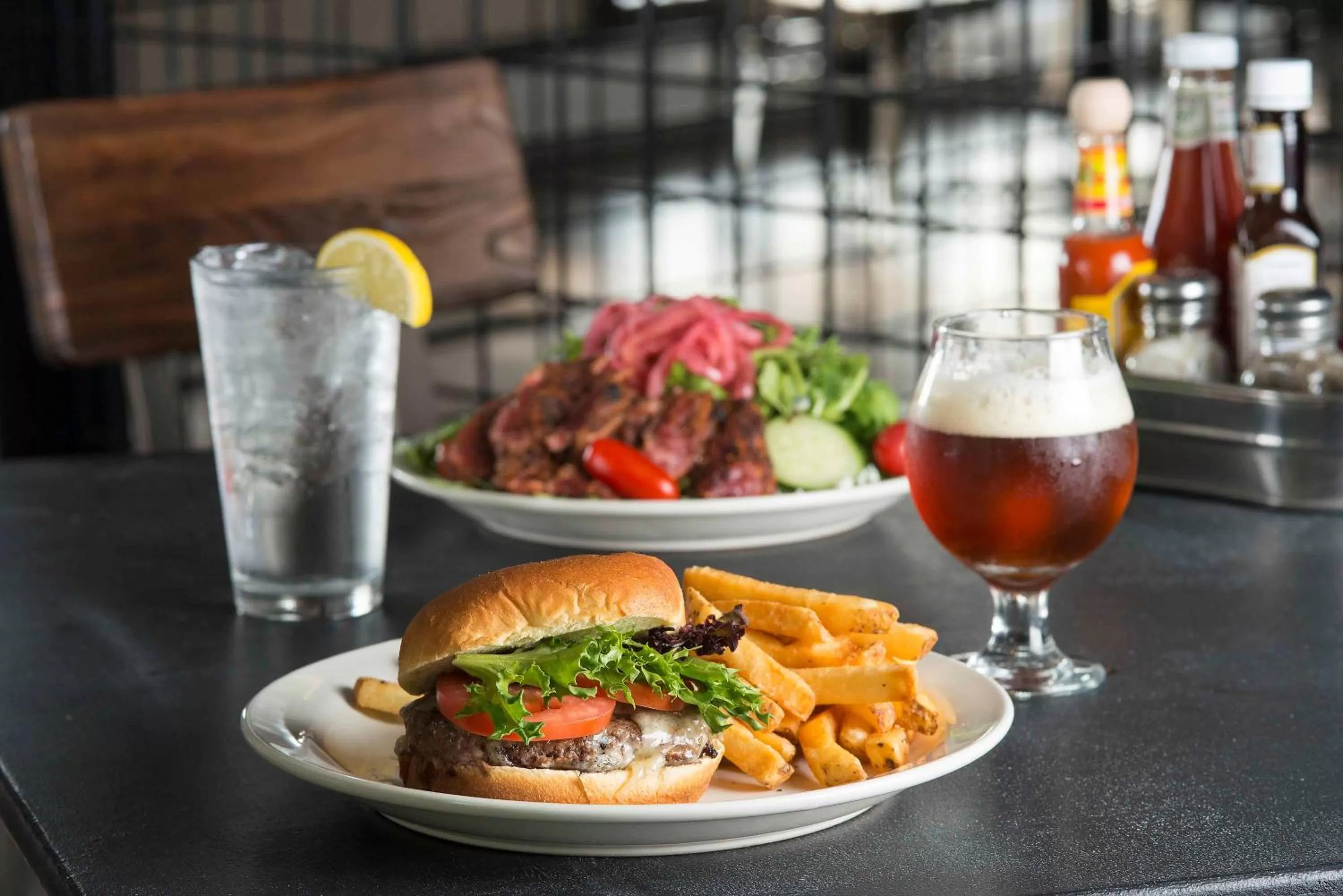 Meals in Lake Bomoseen Lodge