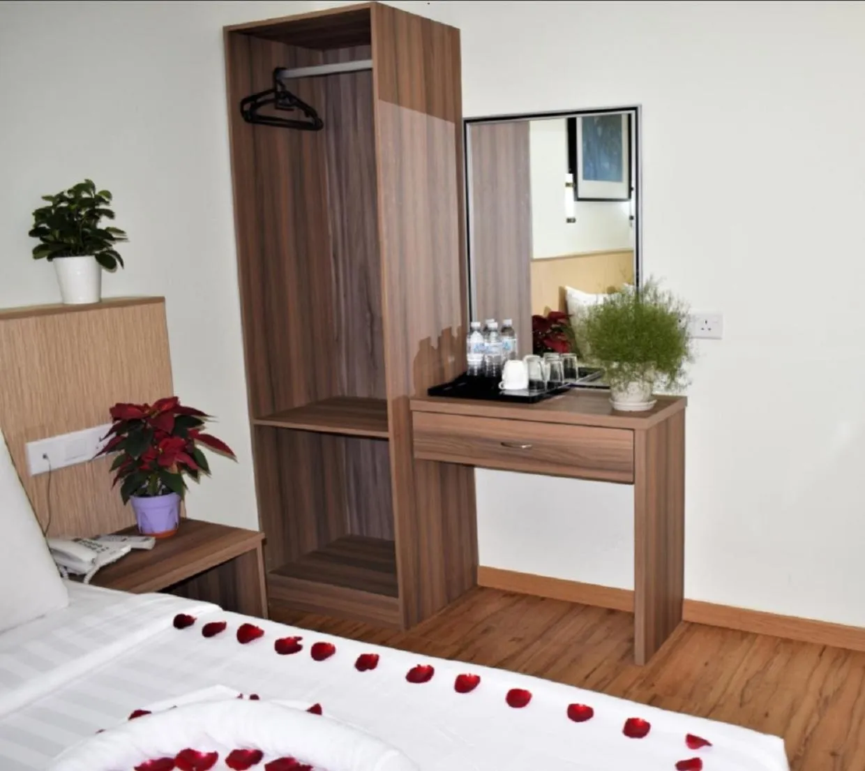 TV/Entertainment Center in ECO HOTEL at BB