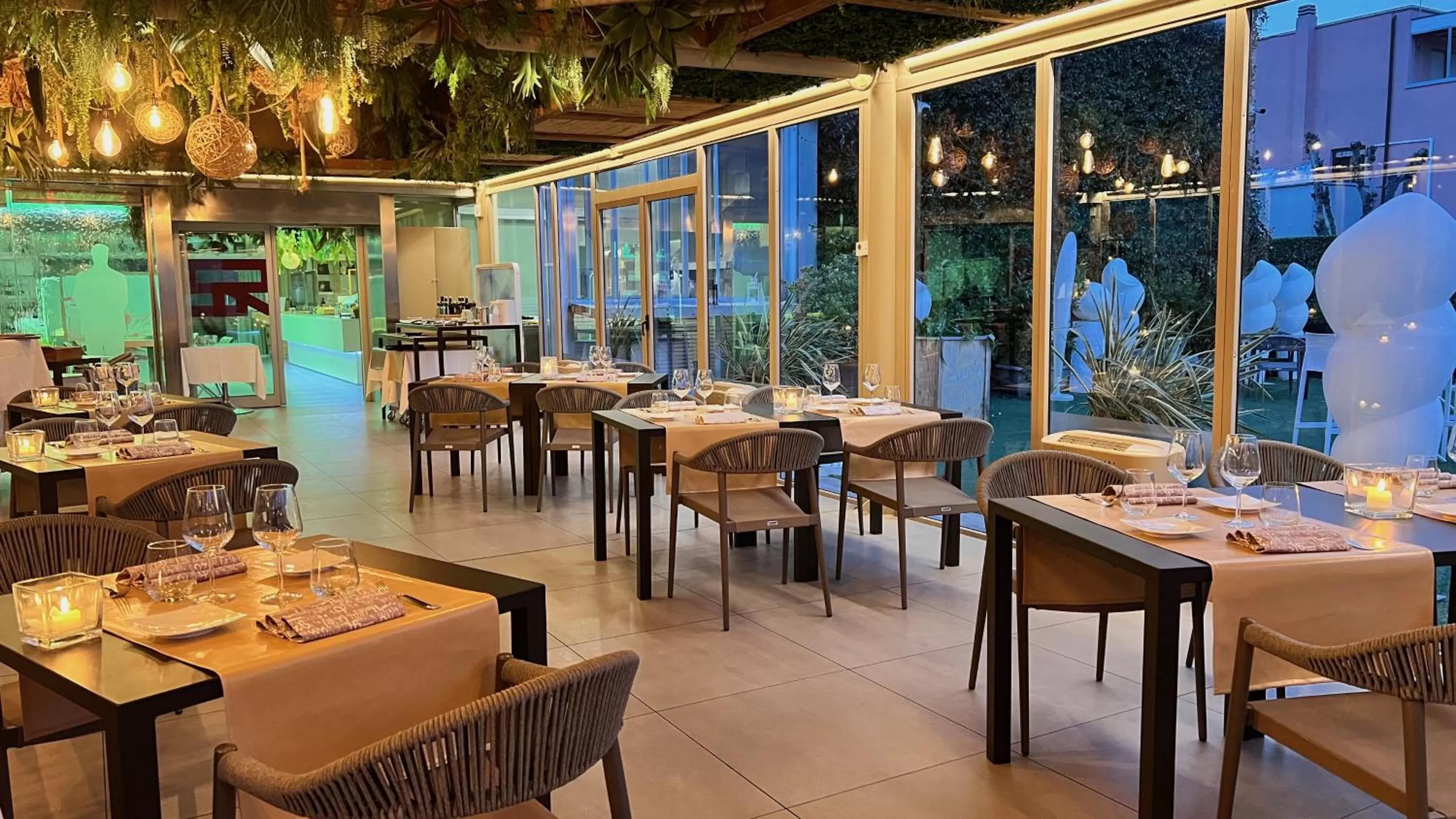 Restaurant/places to eat in San Ranieri Hotel