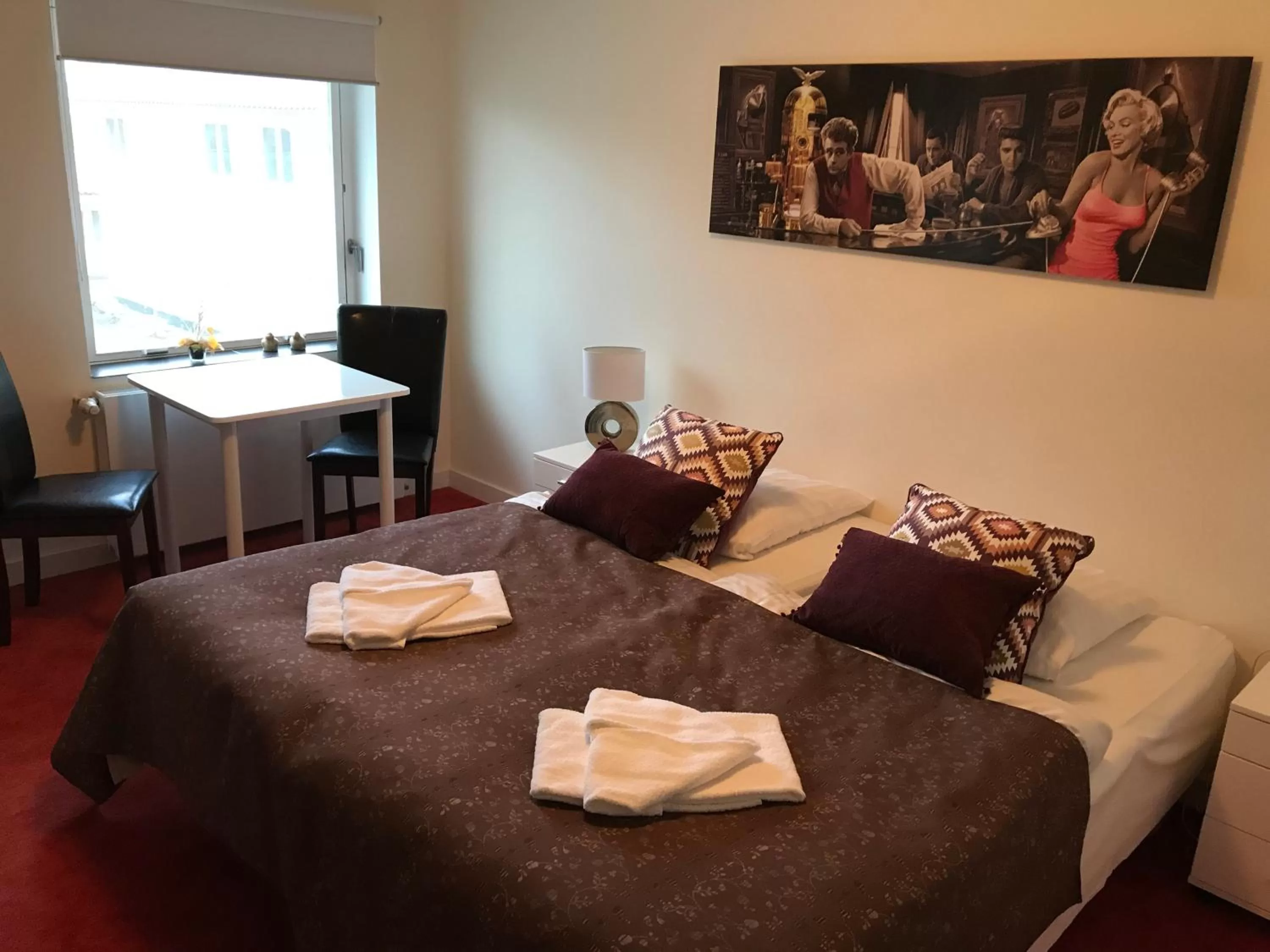 Bed in Hotel Frøslev Kro