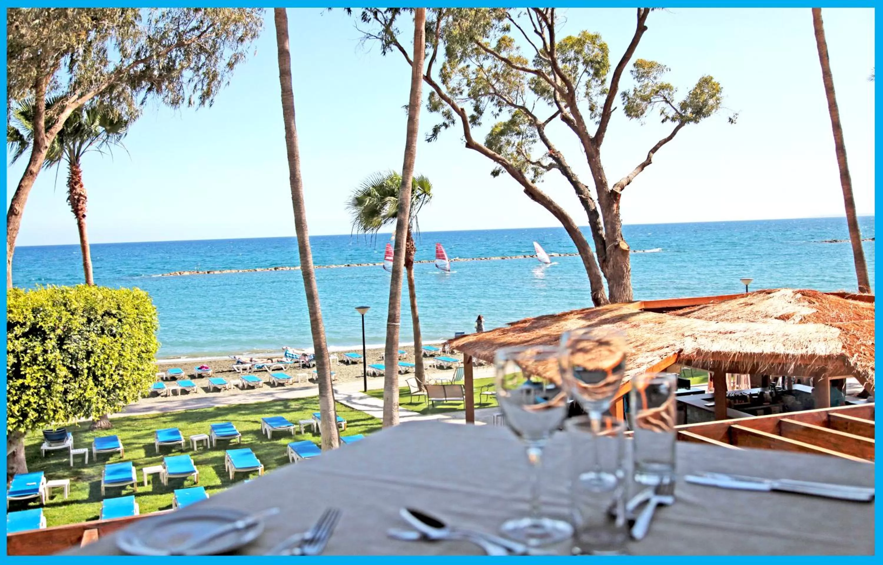 Restaurant/places to eat in Poseidonia Beach Hotel