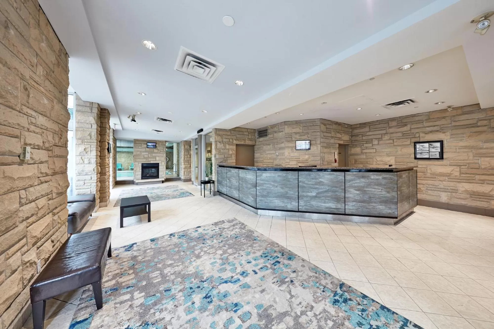 Lobby or reception in The Falls Hotel & Inn